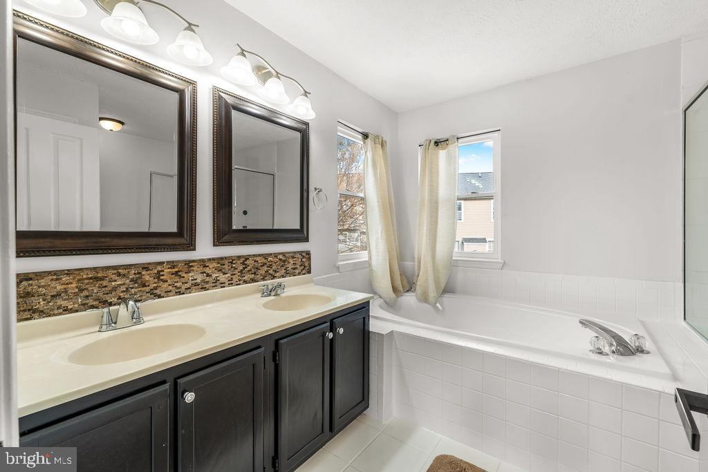 FOREST MILL - Residential