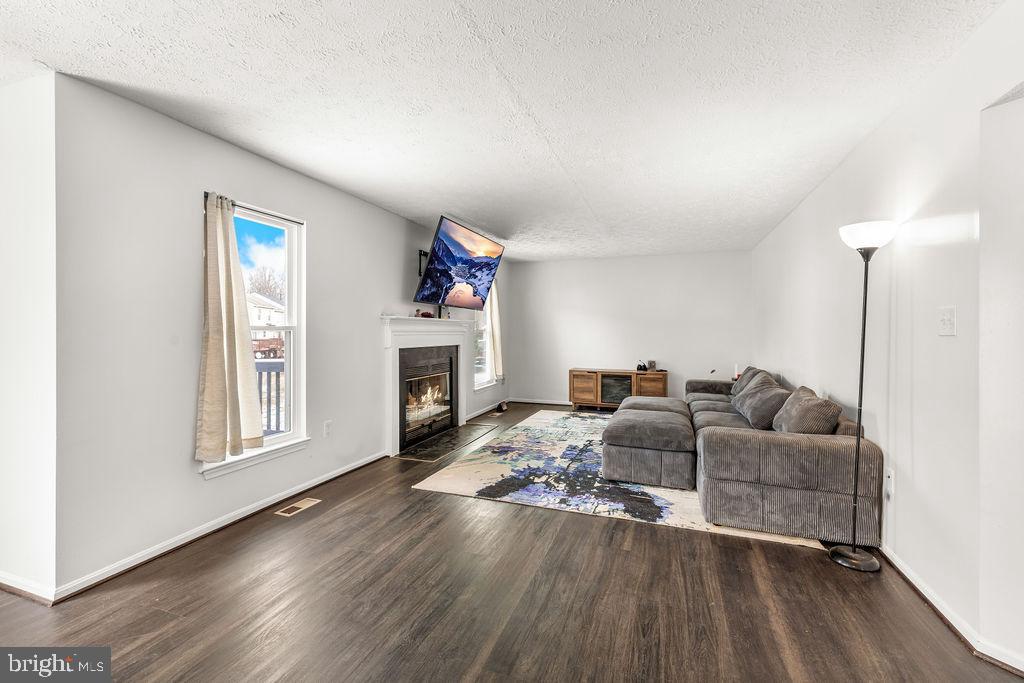 FOREST MILL - Residential