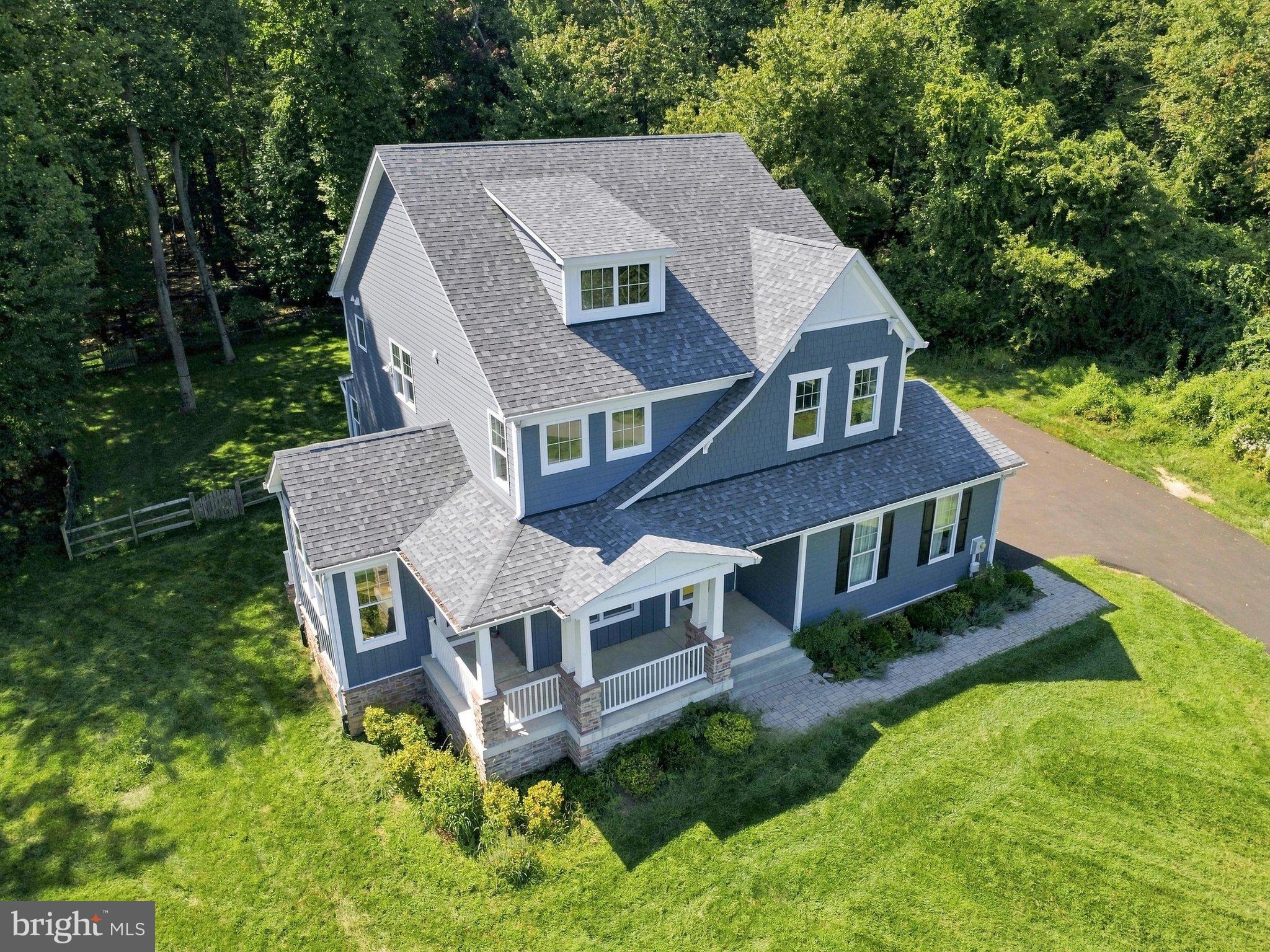 8106 MOJAVE COURT
