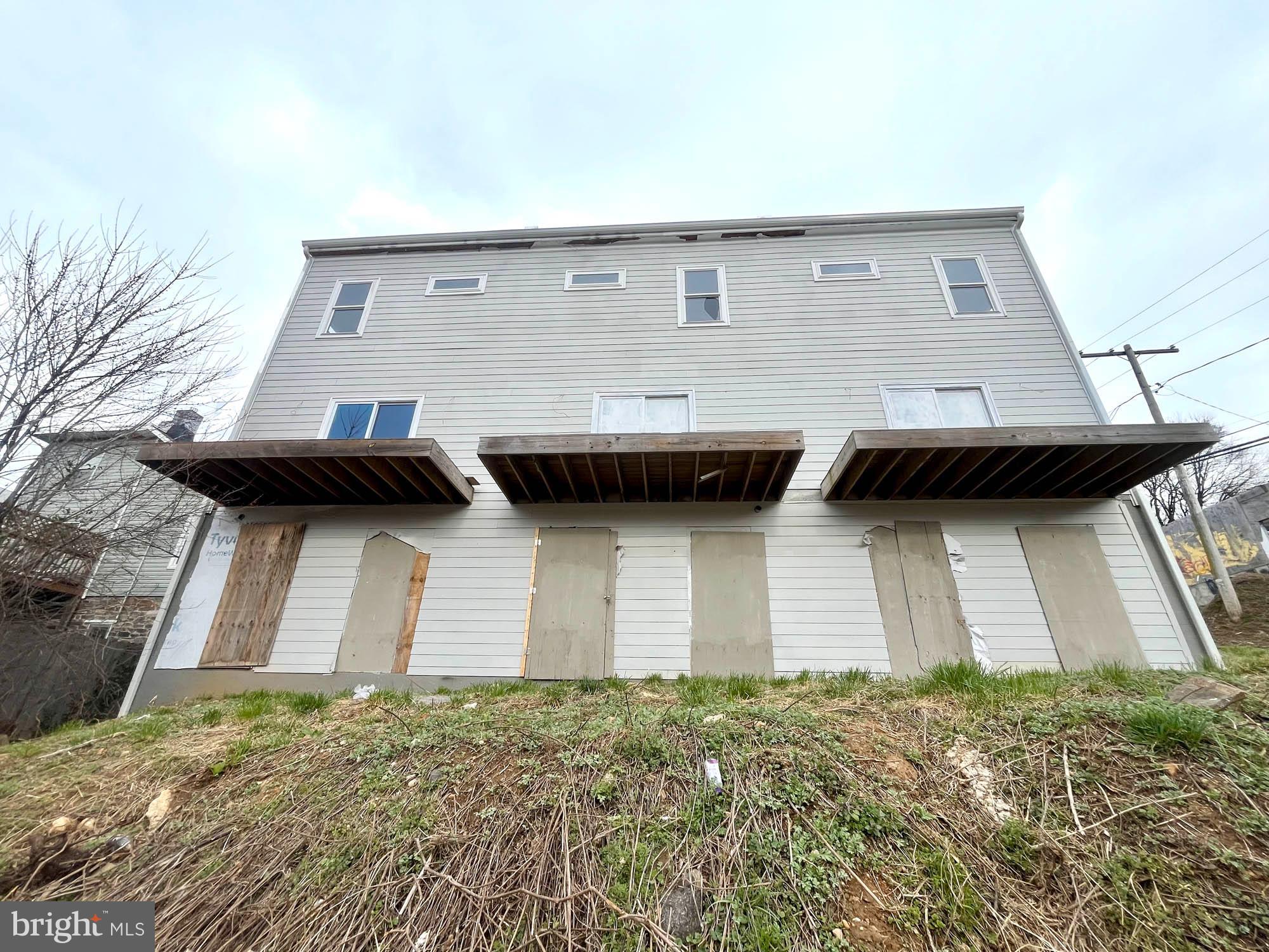 HAMPDEN HISTORIC DISTRICT - Residential