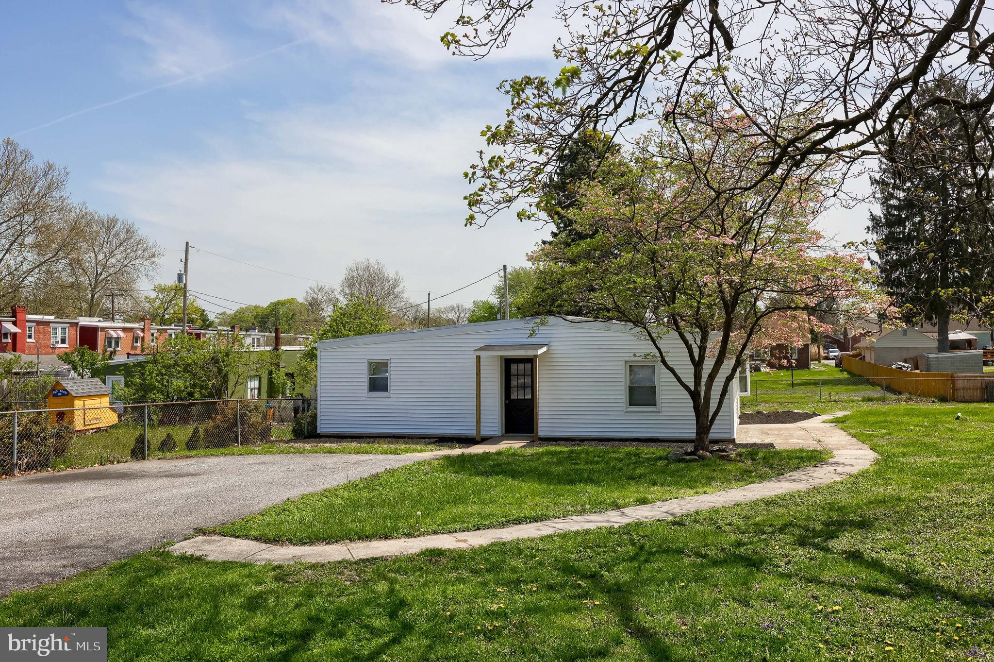 LANCASTER WEST END - Residential