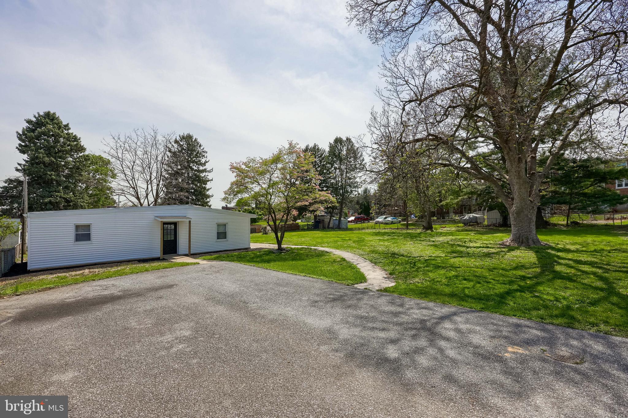 LANCASTER WEST END - Residential