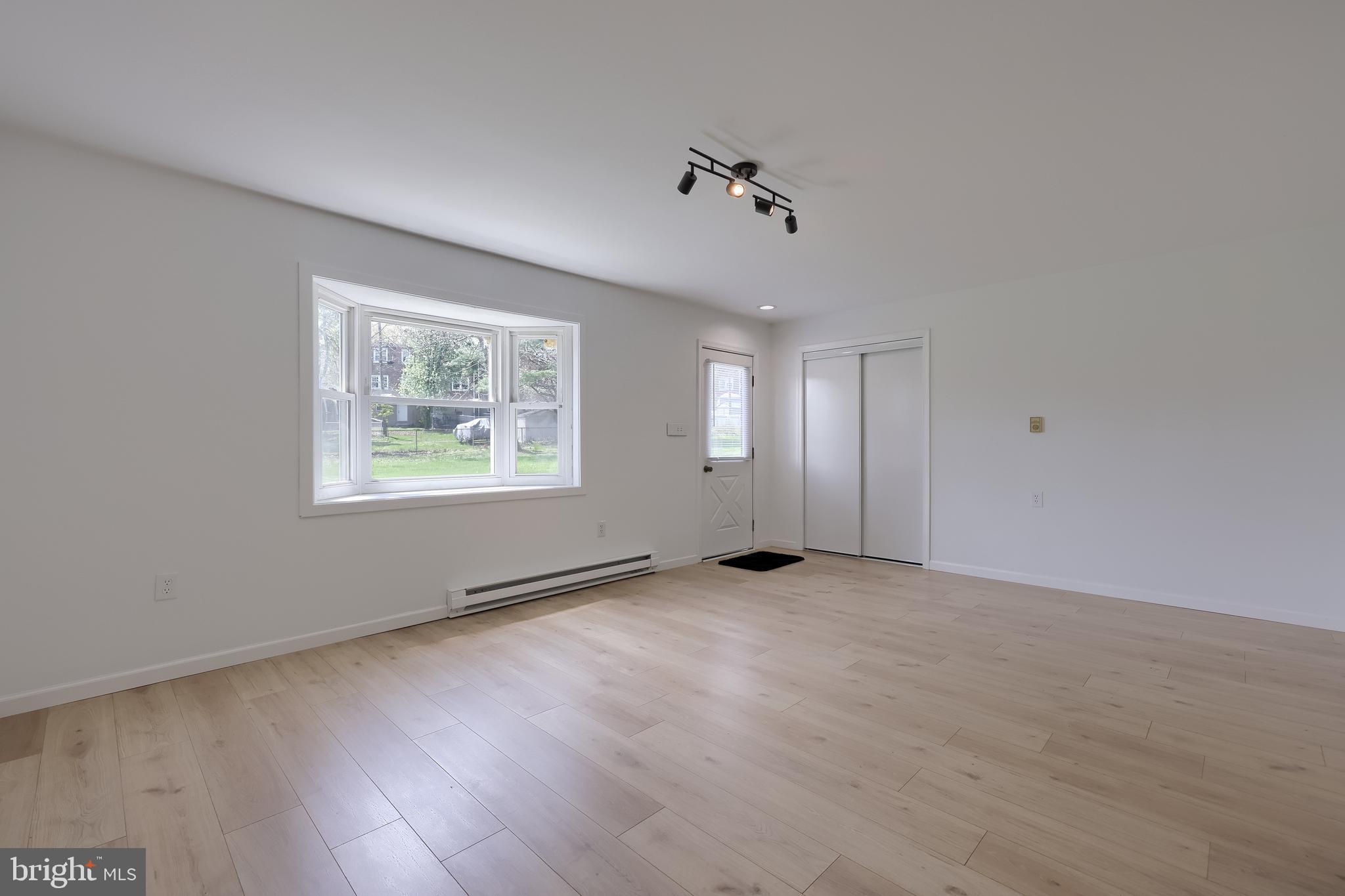 LANCASTER WEST END - Residential