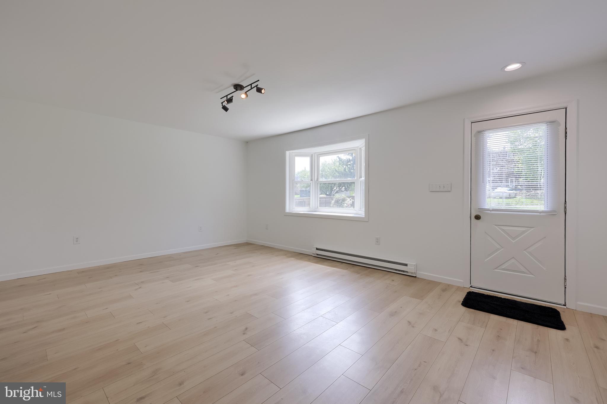 LANCASTER WEST END - Residential