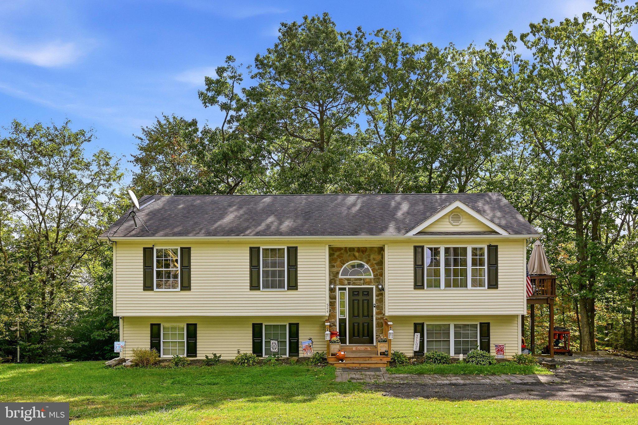 544 BLUEBIRD TRAIL