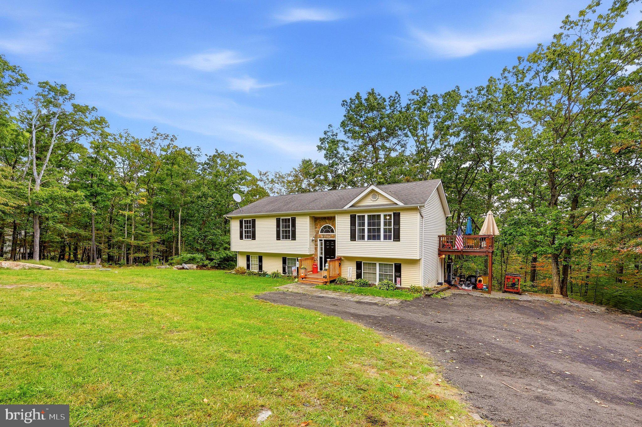 544 BLUEBIRD TRAIL