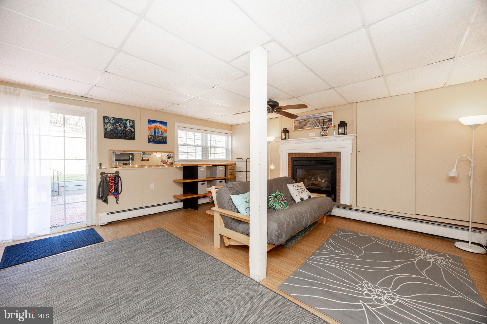 SUNSET GROVE - Residential