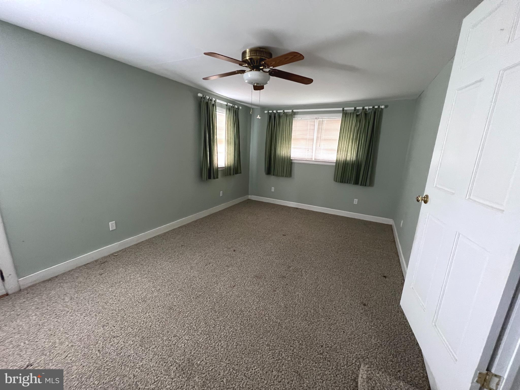 BELMONT - Residential