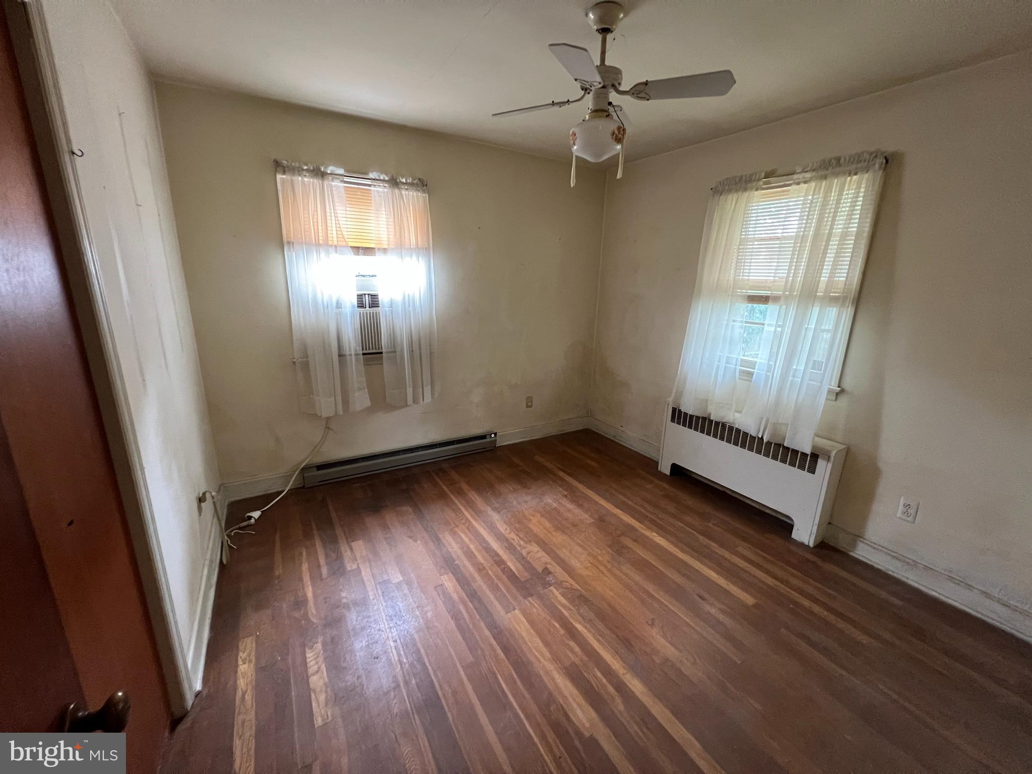 BELMONT - Residential