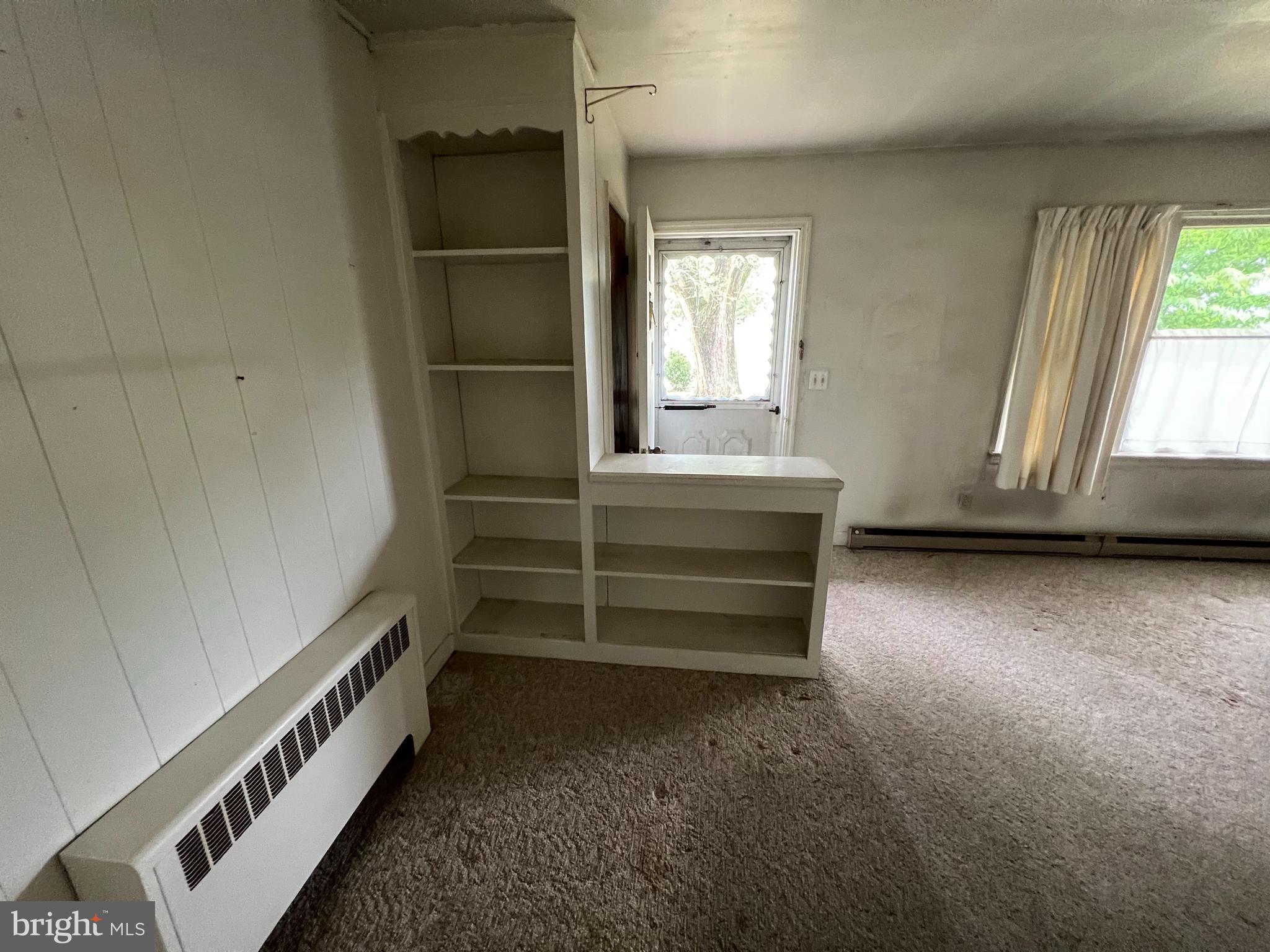 BELMONT - Residential