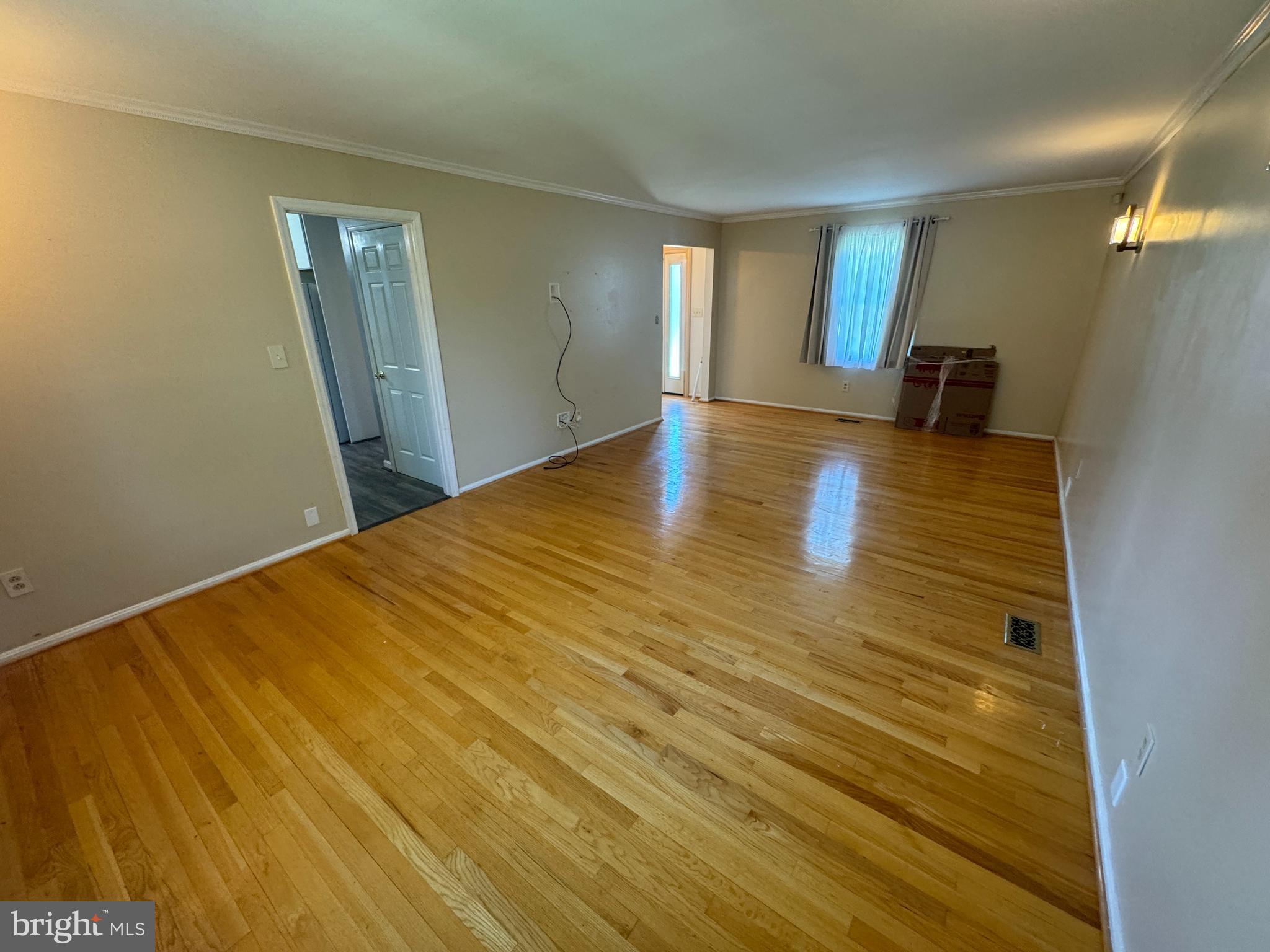 BRIARWOOD - Residential Lease