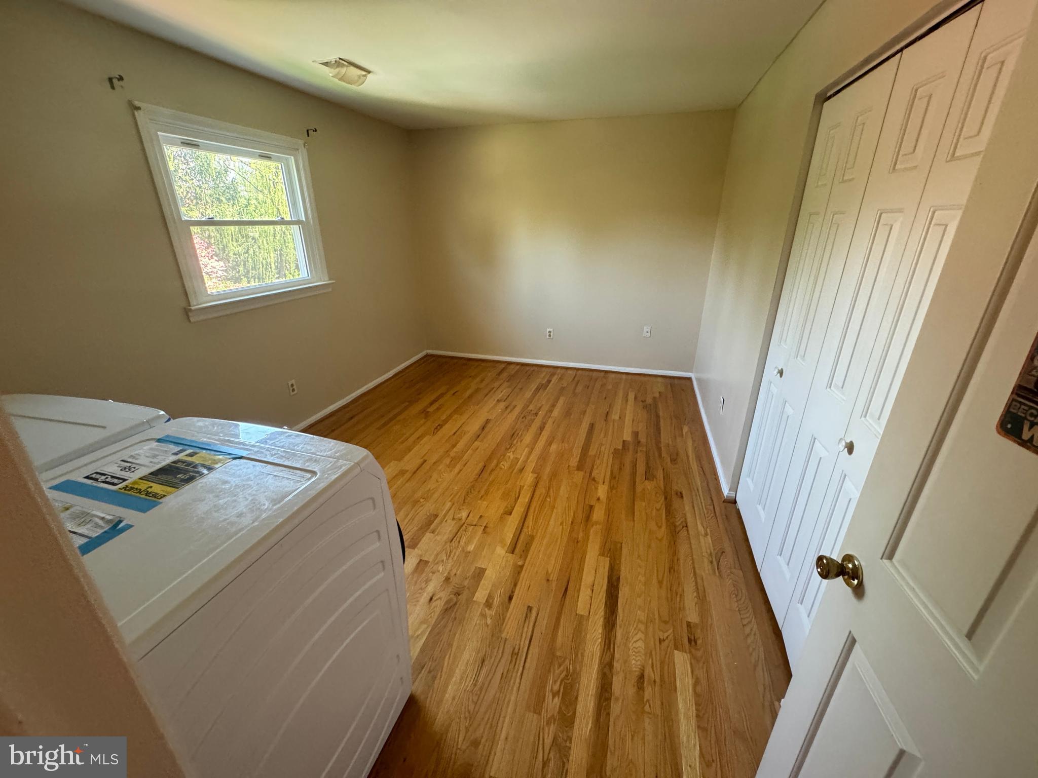 BRIARWOOD - Residential Lease