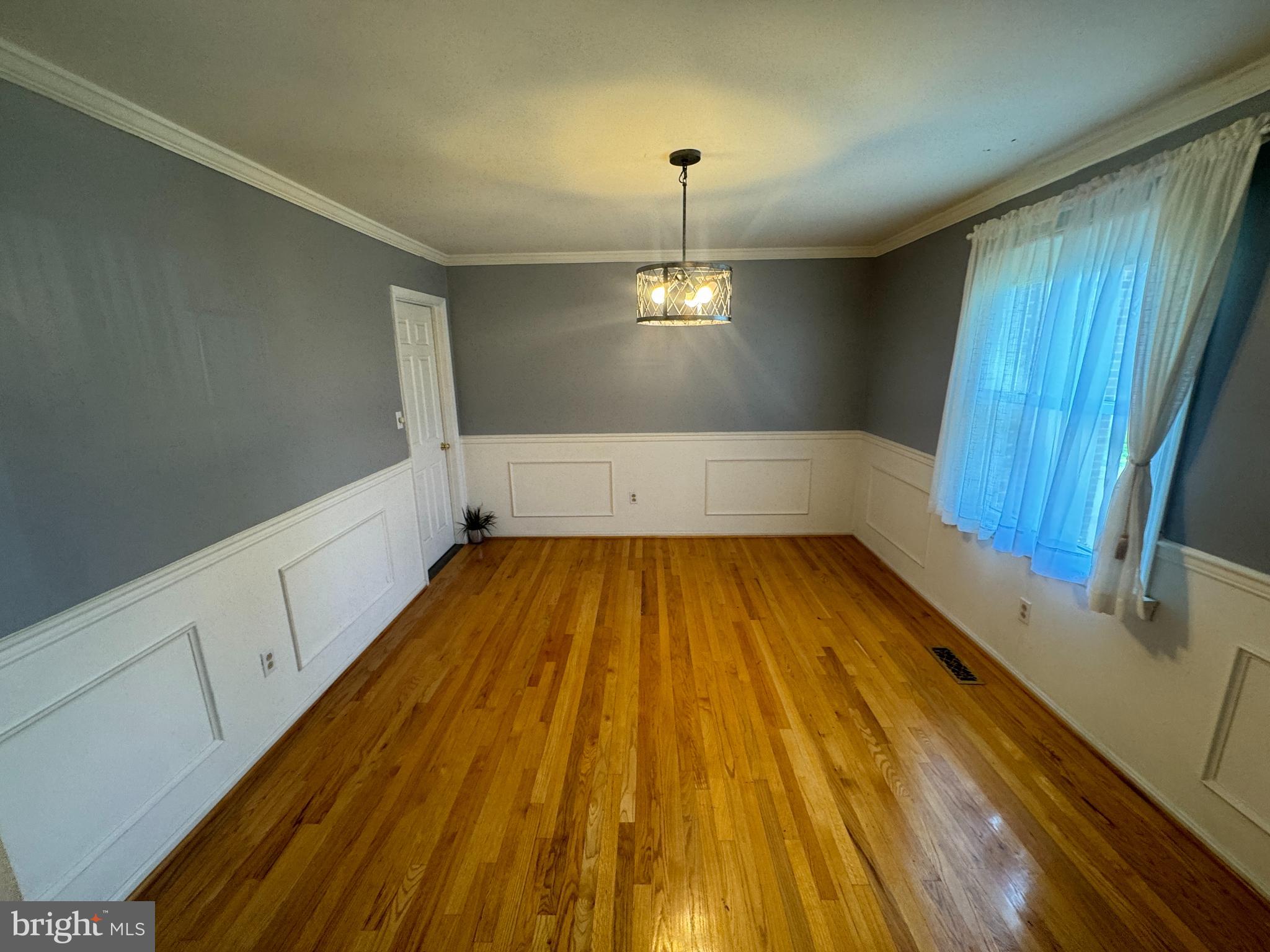 BRIARWOOD - Residential Lease