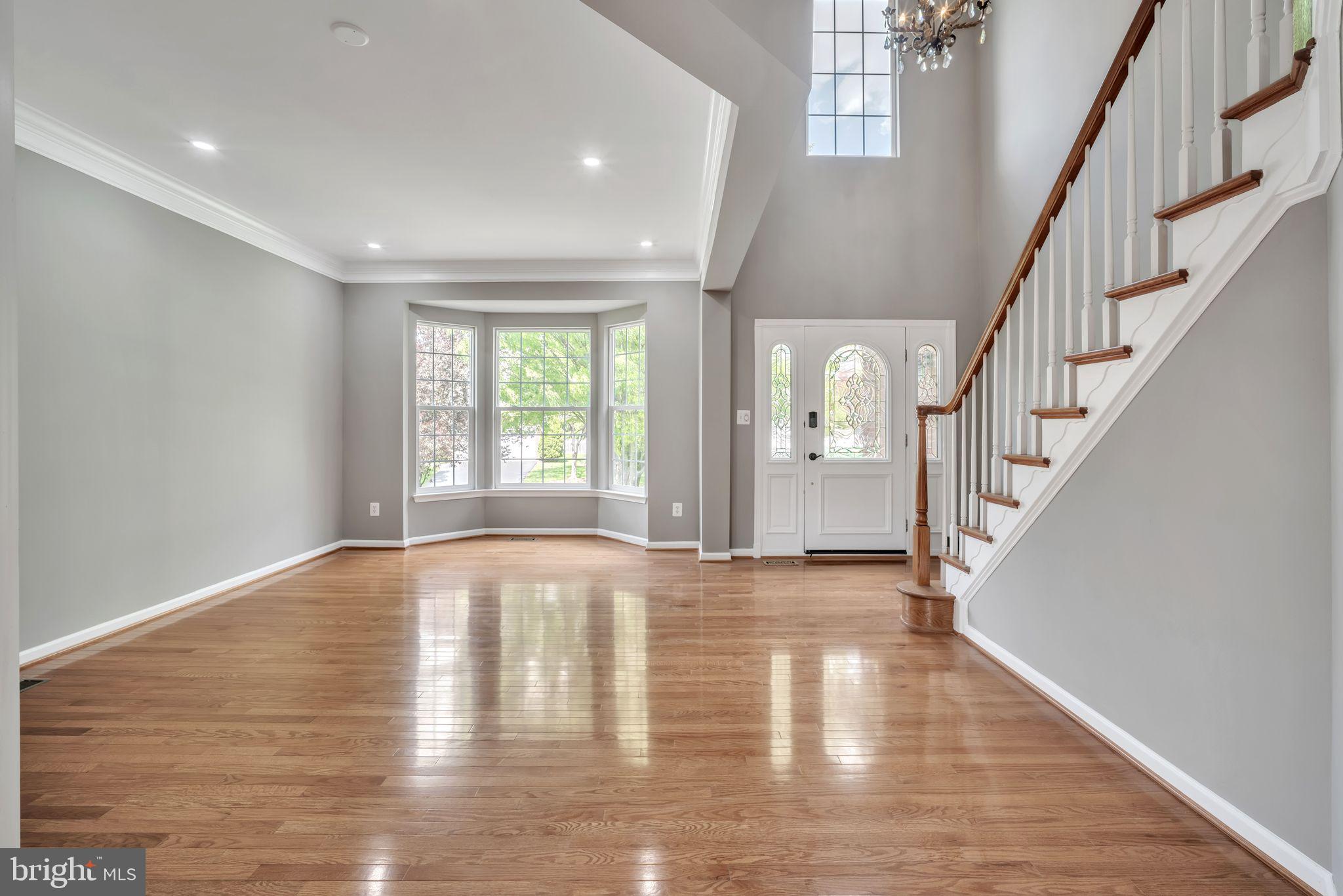 BELMONT COUNTRY CLUB - Residential Lease