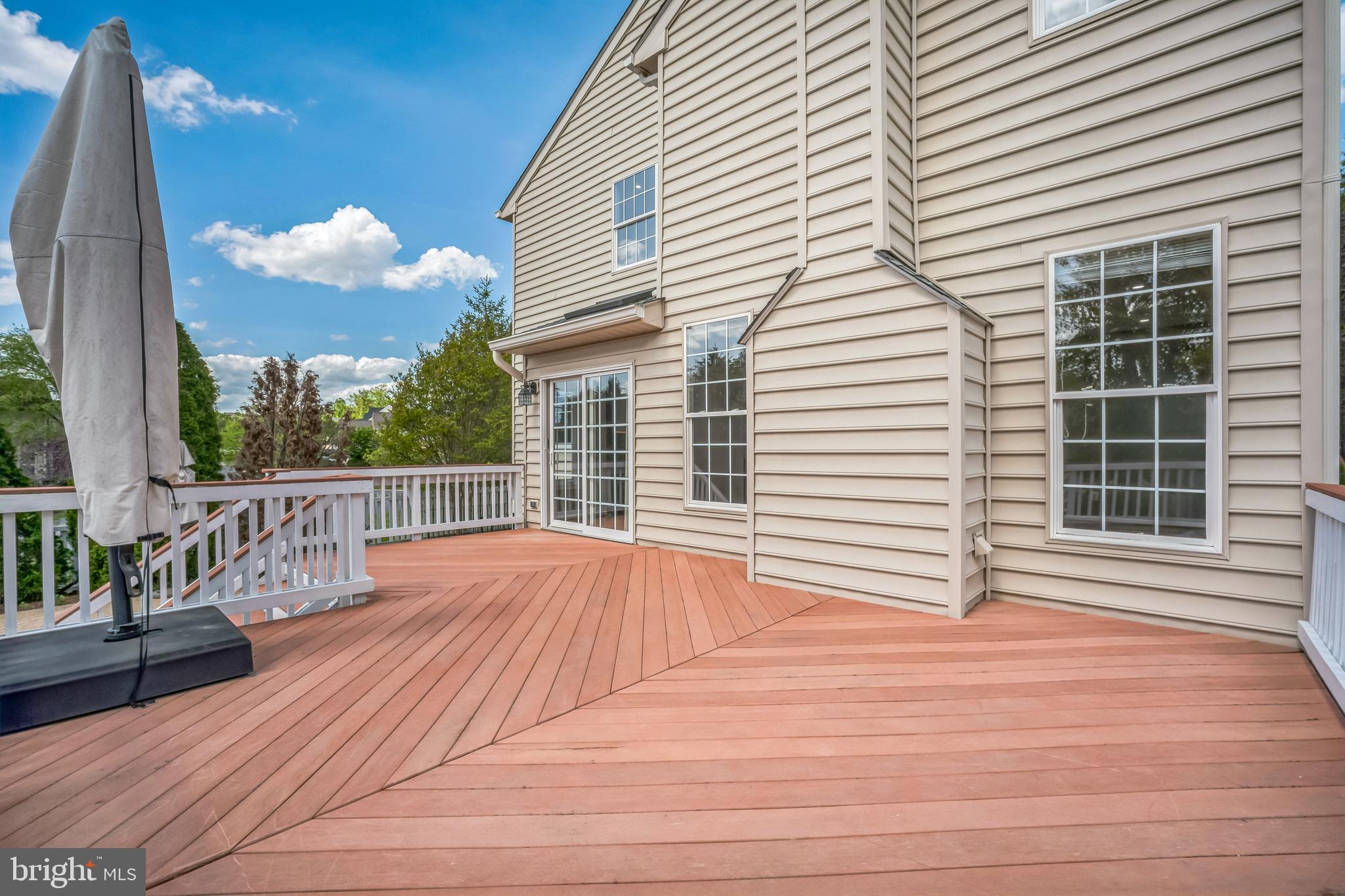 BELMONT COUNTRY CLUB - Residential Lease