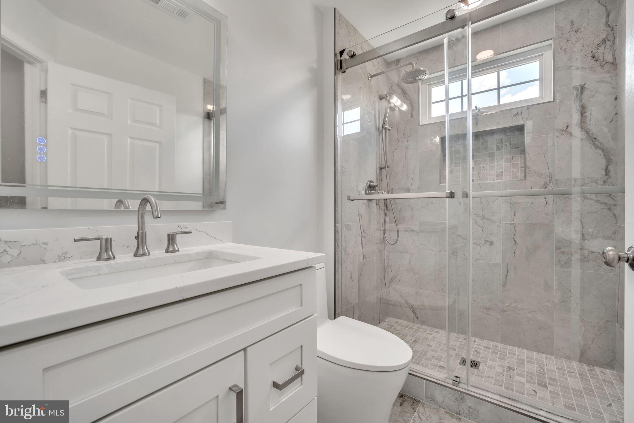 BELMONT COUNTRY CLUB - Residential Lease