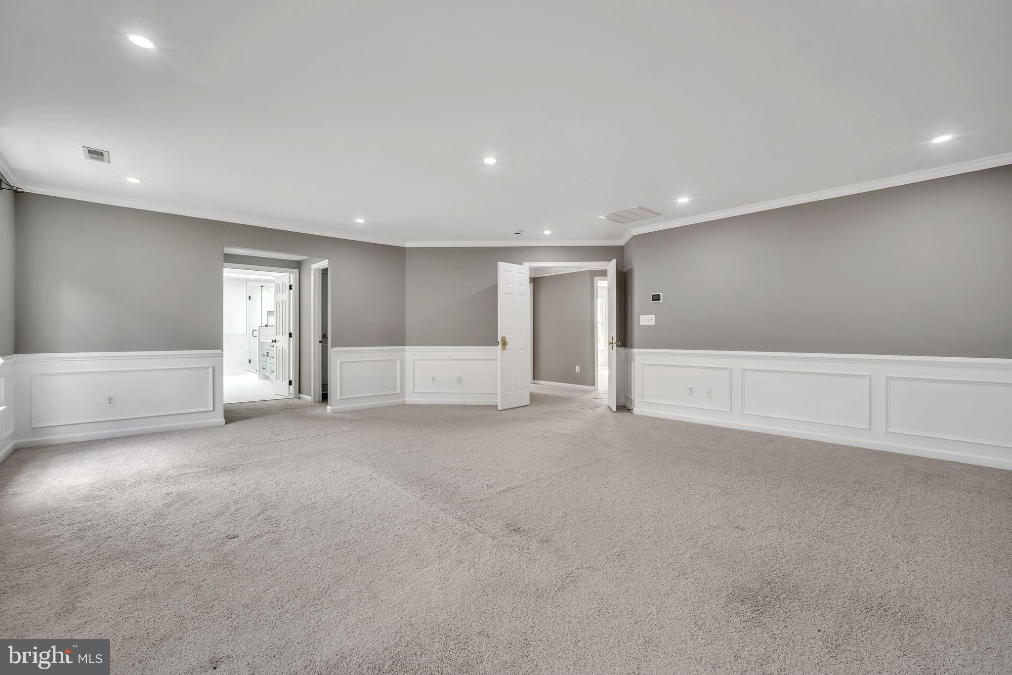 BELMONT COUNTRY CLUB - Residential Lease