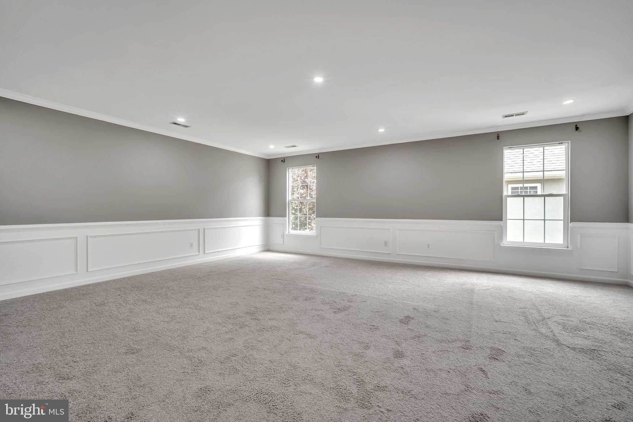 BELMONT COUNTRY CLUB - Residential Lease