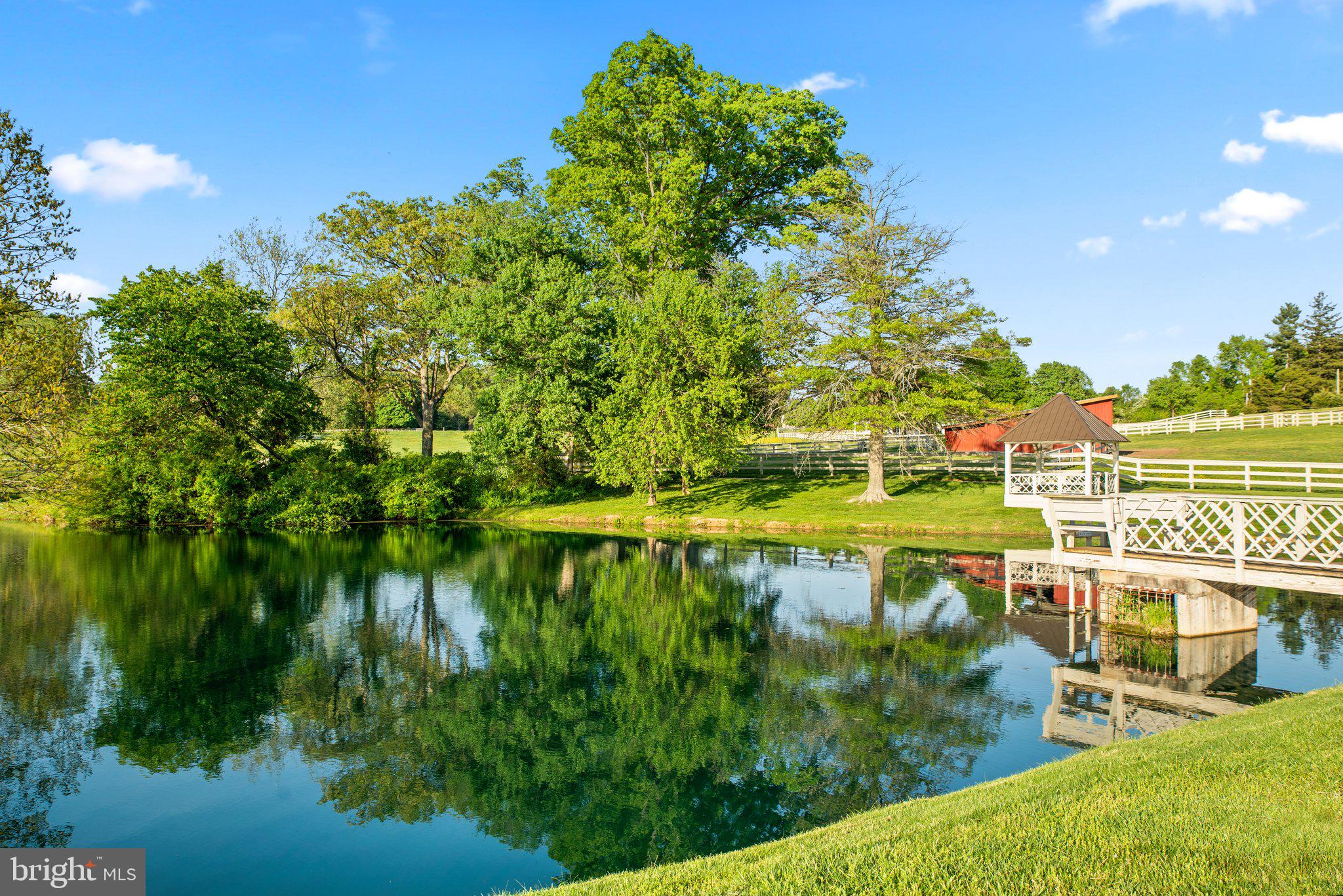 PATERNAL GIFT FARM - Residential