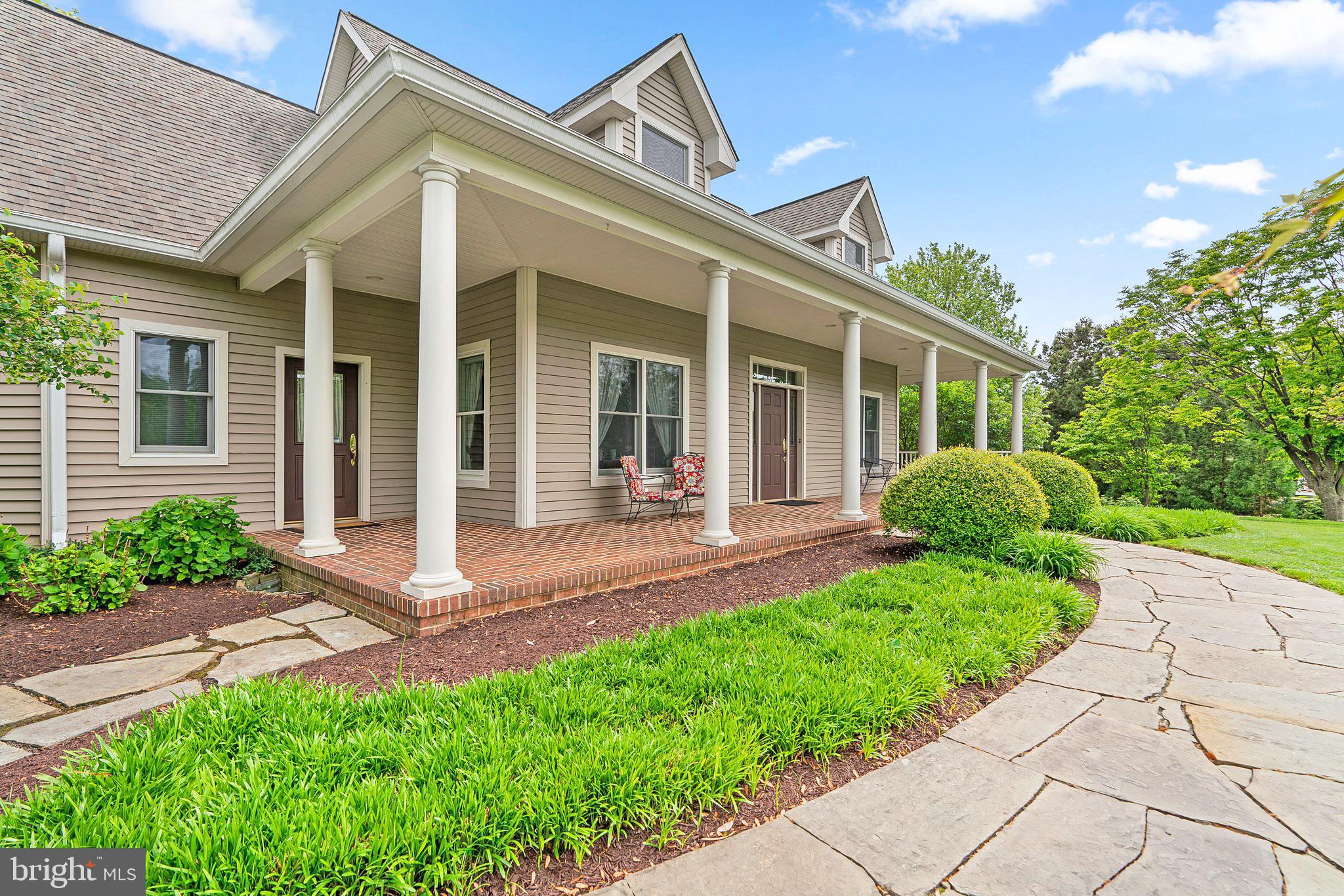 PATERNAL GIFT FARM - Residential