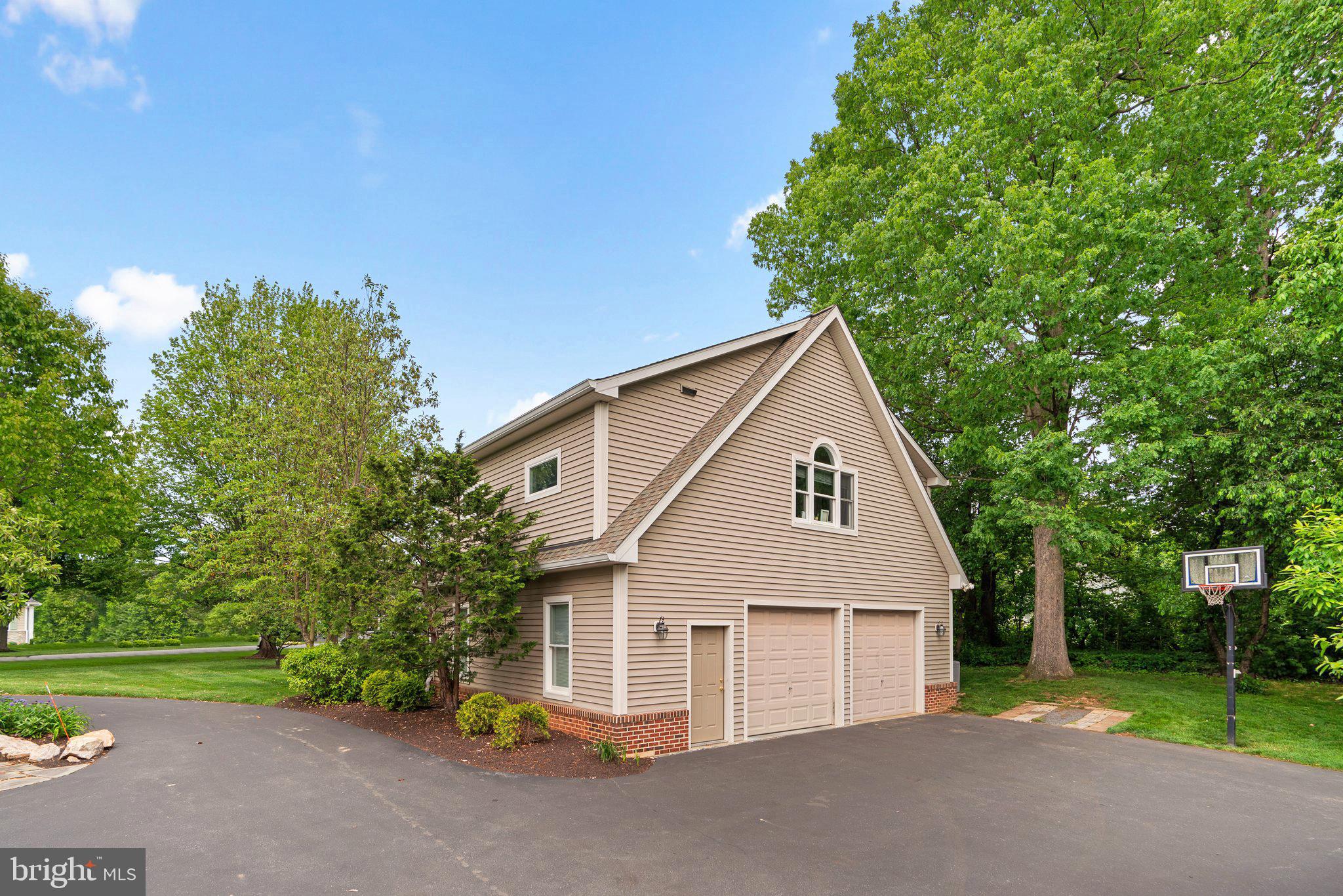 PATERNAL GIFT FARM - Residential