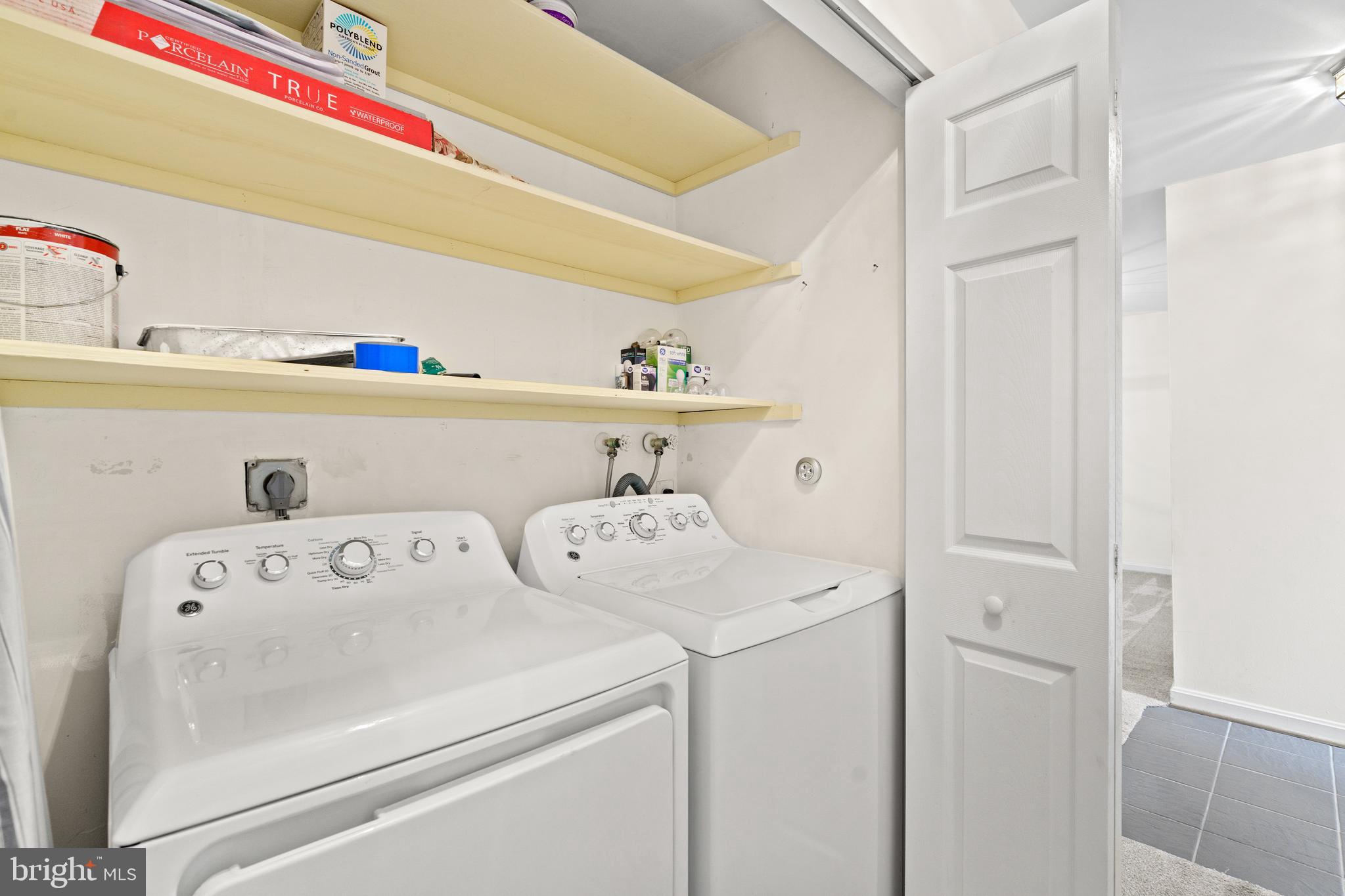 MOSBYS LANDING - Residential