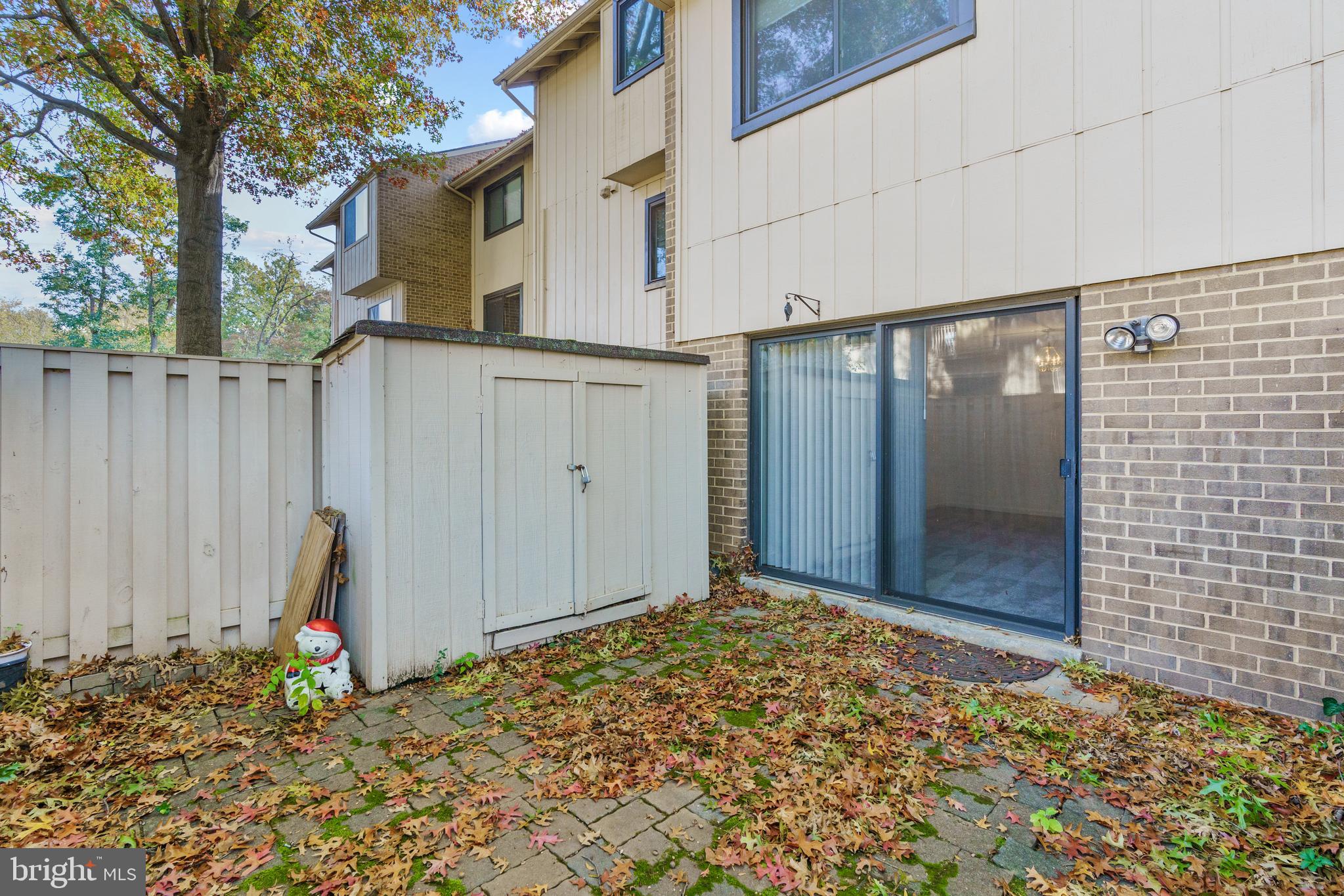 MOSBYS LANDING - Residential