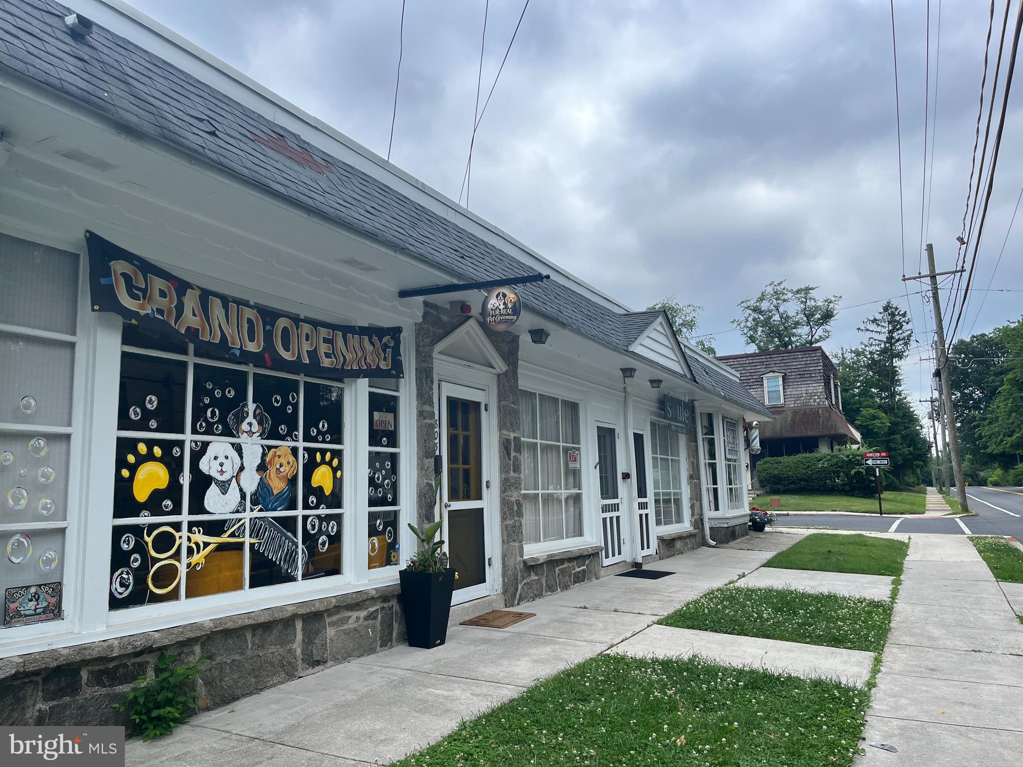 803 HOPKINS ROAD