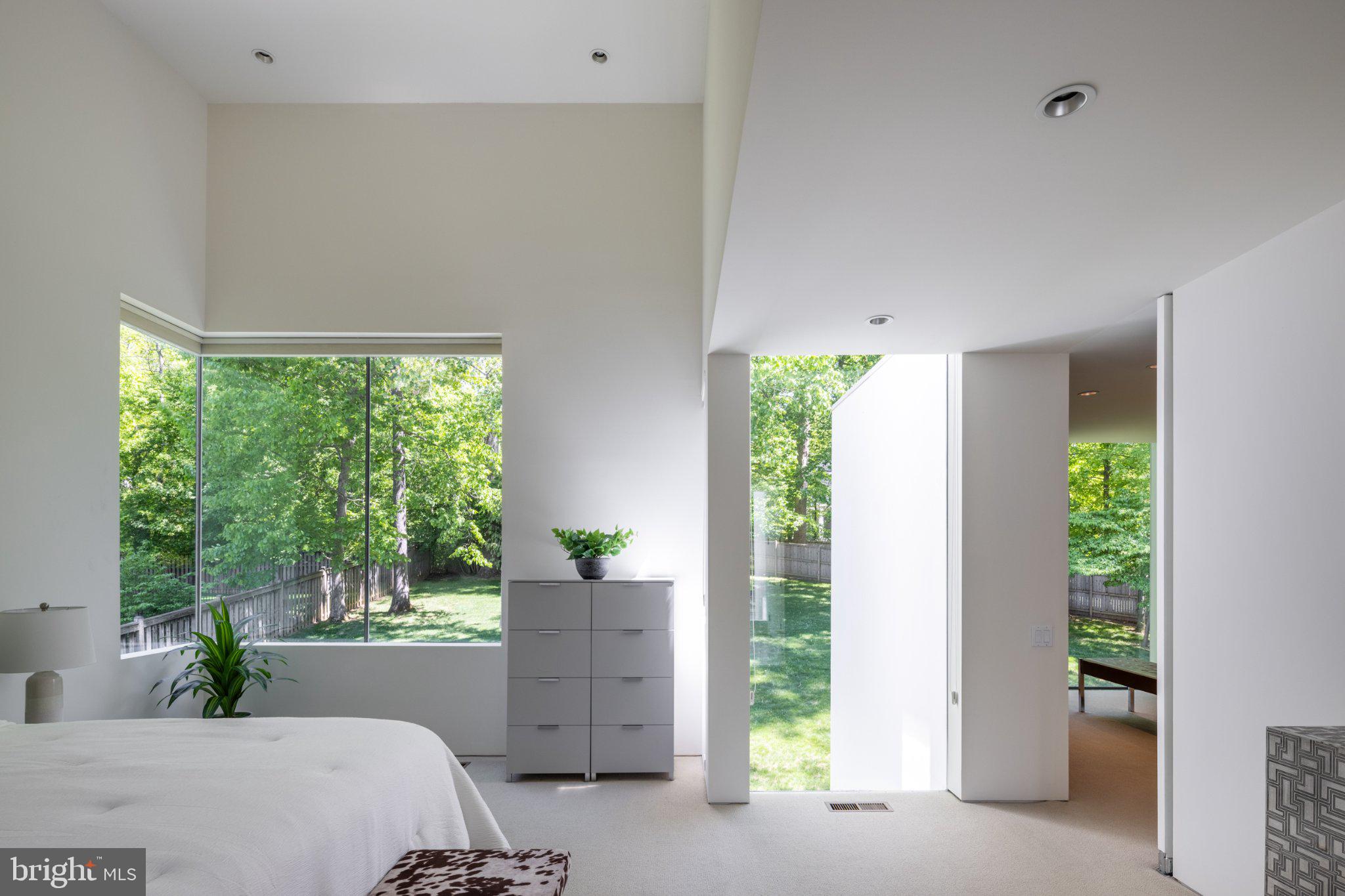 BANNOCKBURN ESTATES - Residential