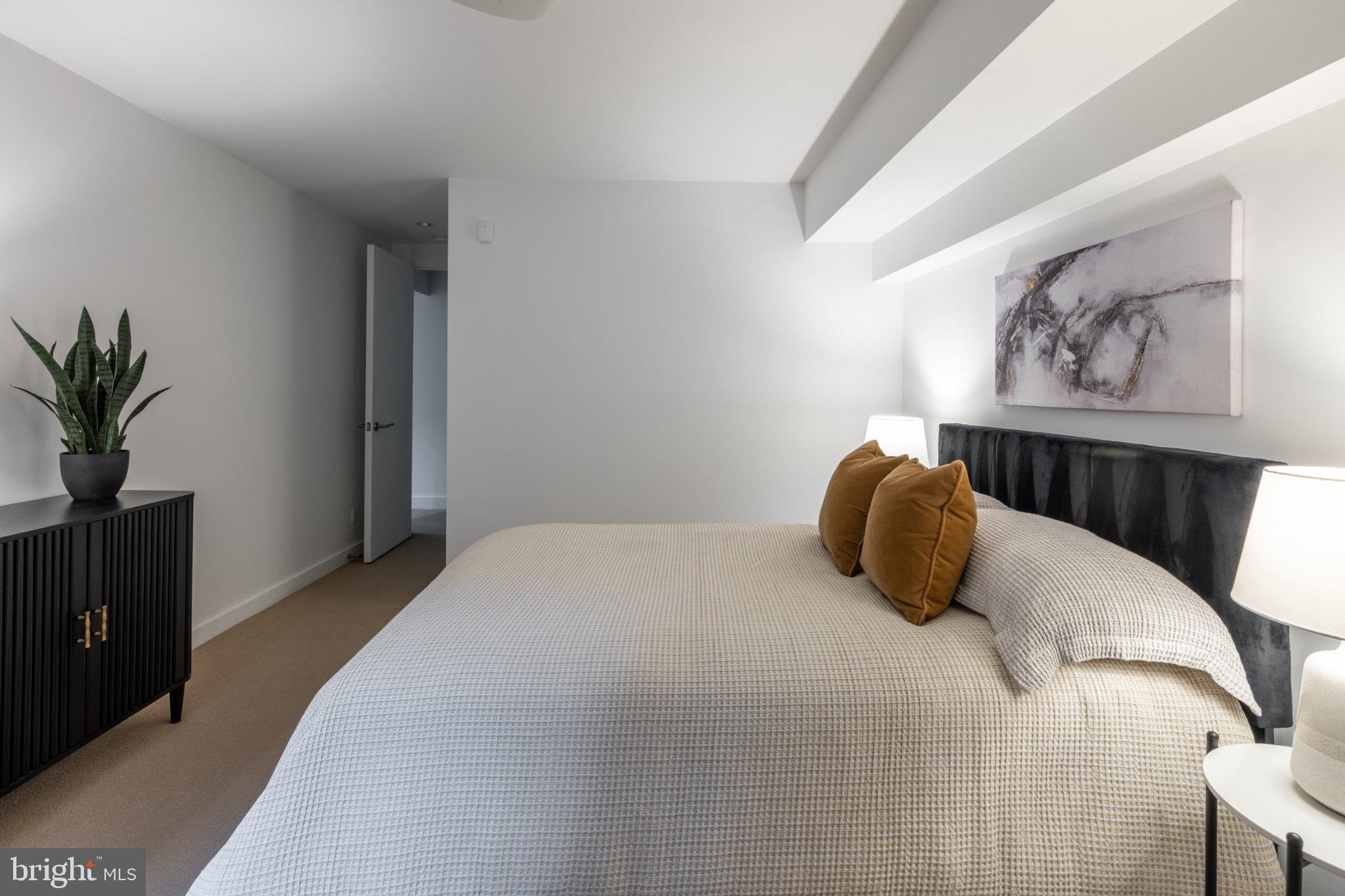 BANNOCKBURN ESTATES - Residential