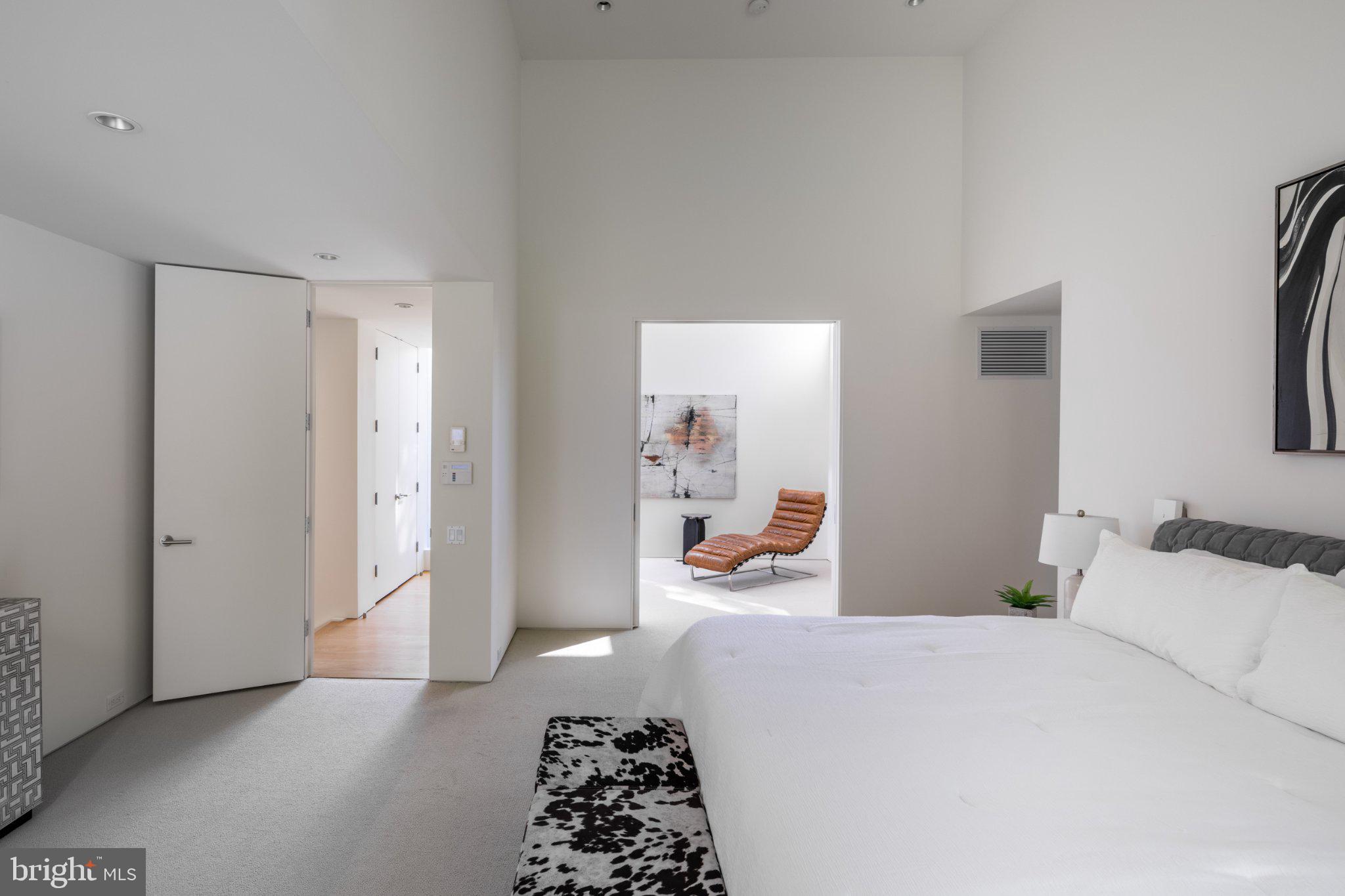 BANNOCKBURN ESTATES - Residential