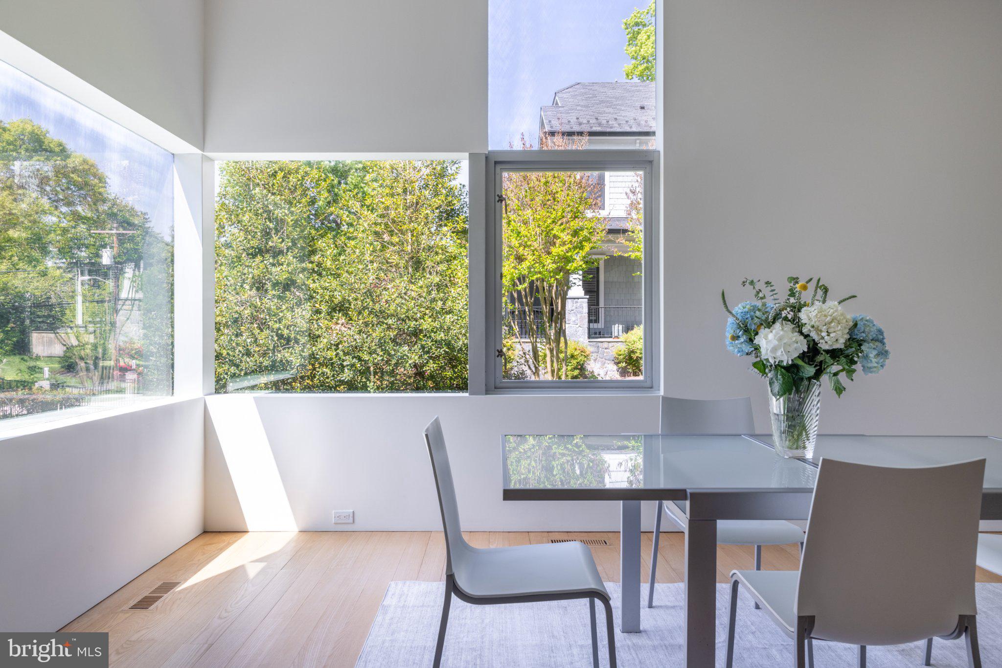 BANNOCKBURN ESTATES - Residential