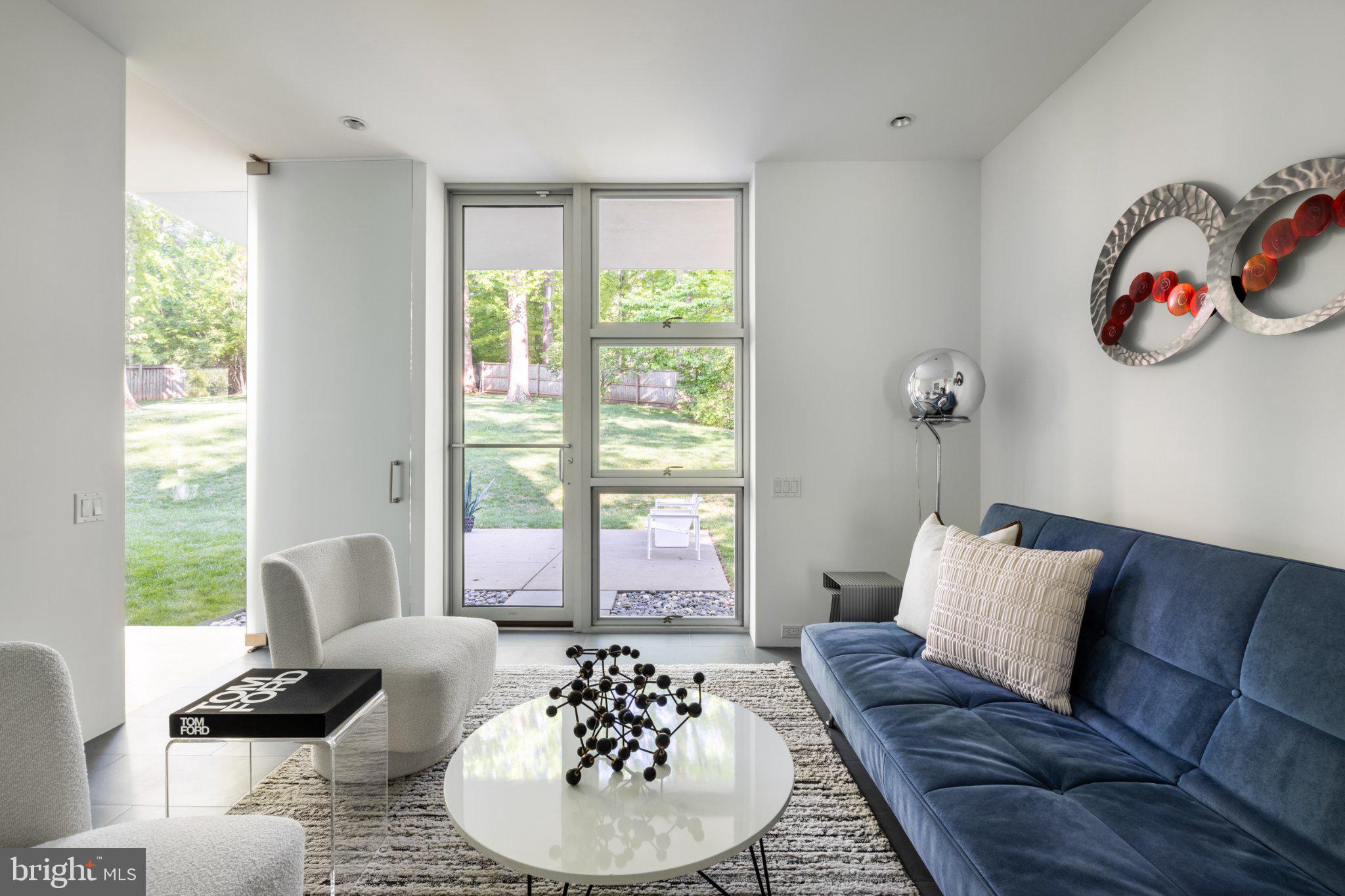 BANNOCKBURN ESTATES - Residential