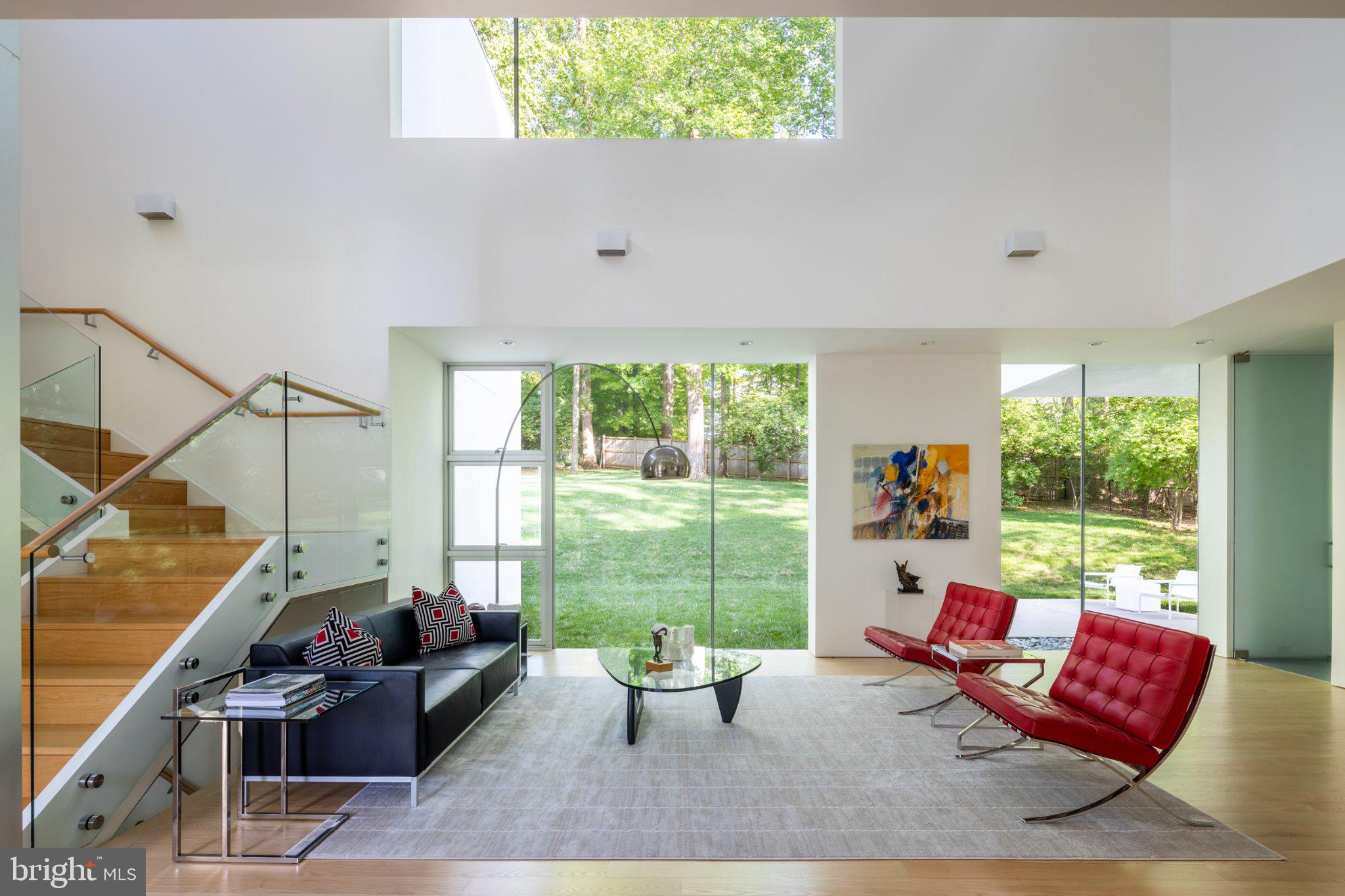 BANNOCKBURN ESTATES - Residential