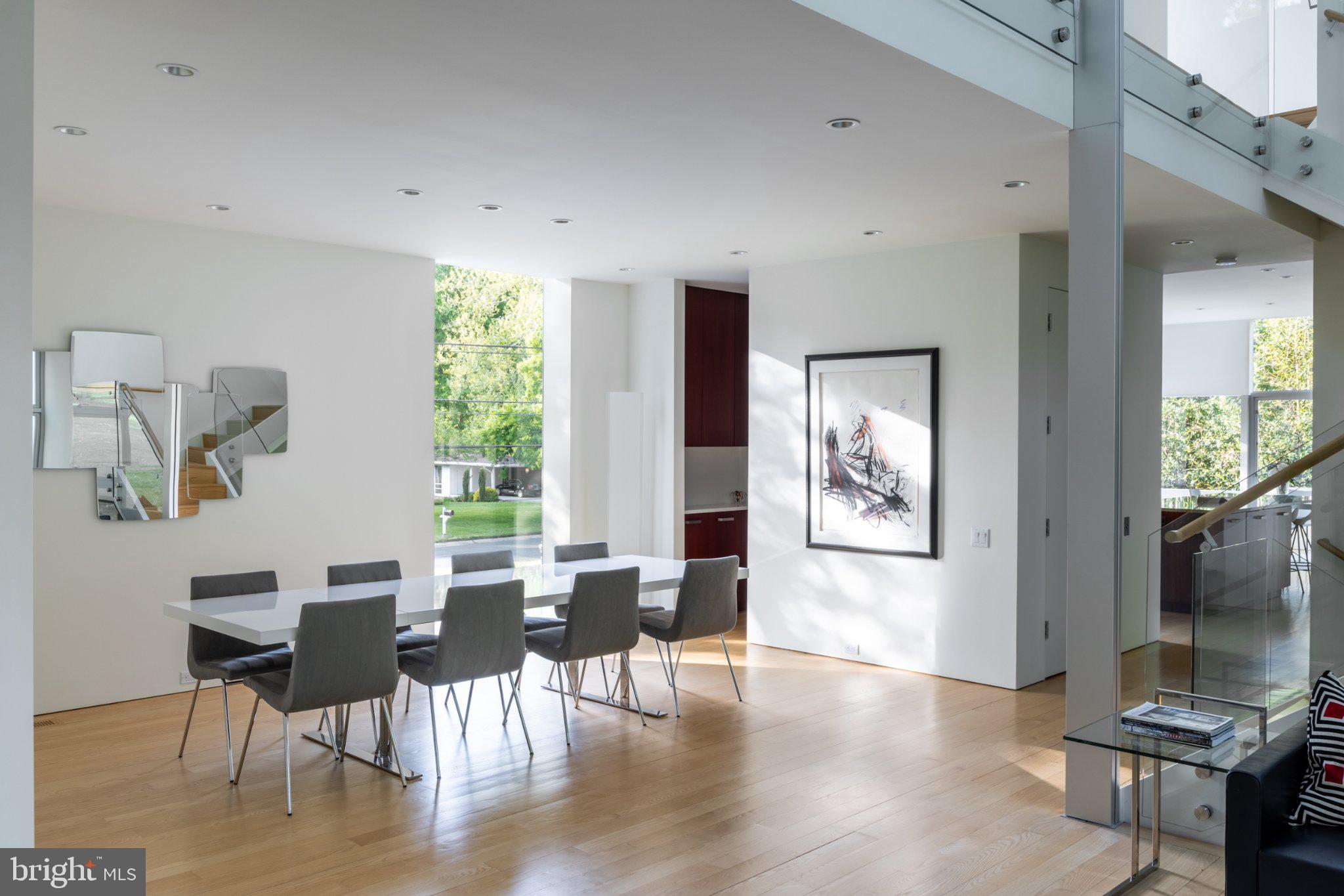 BANNOCKBURN ESTATES - Residential