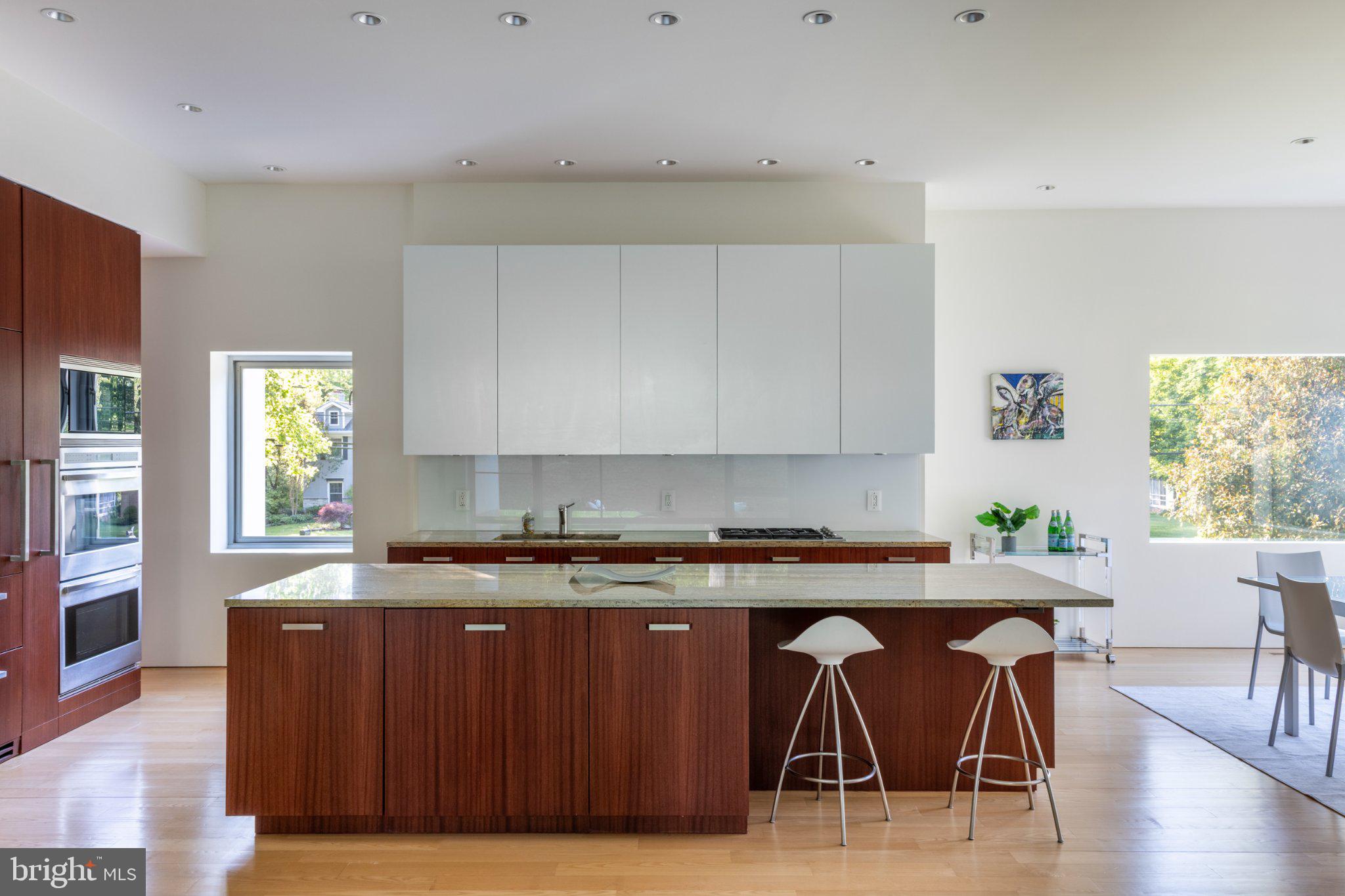 BANNOCKBURN ESTATES - Residential