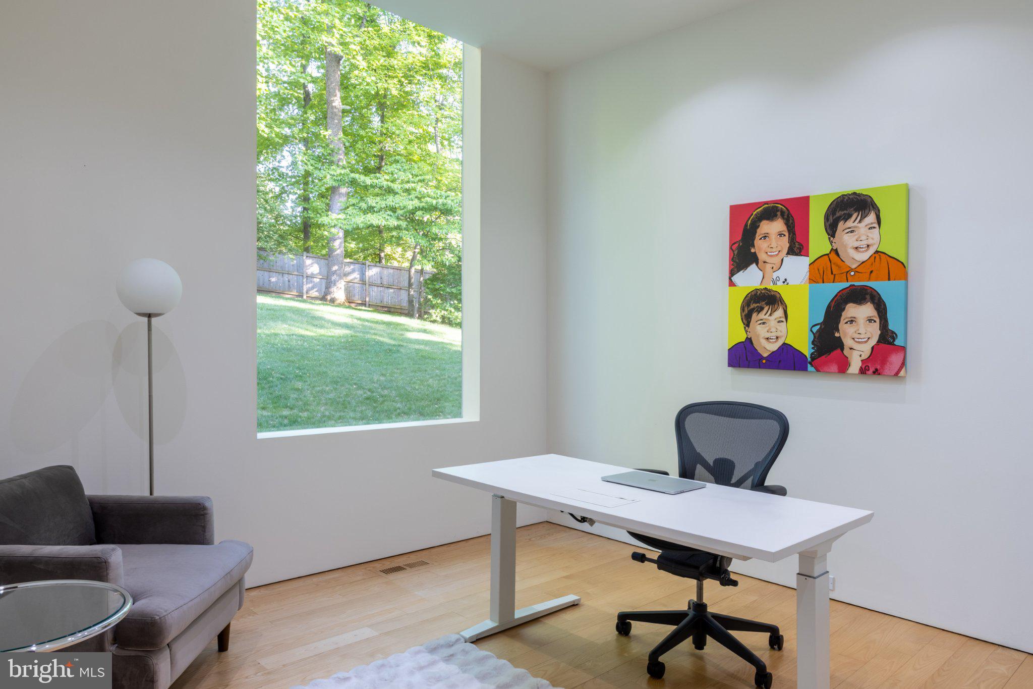 BANNOCKBURN ESTATES - Residential