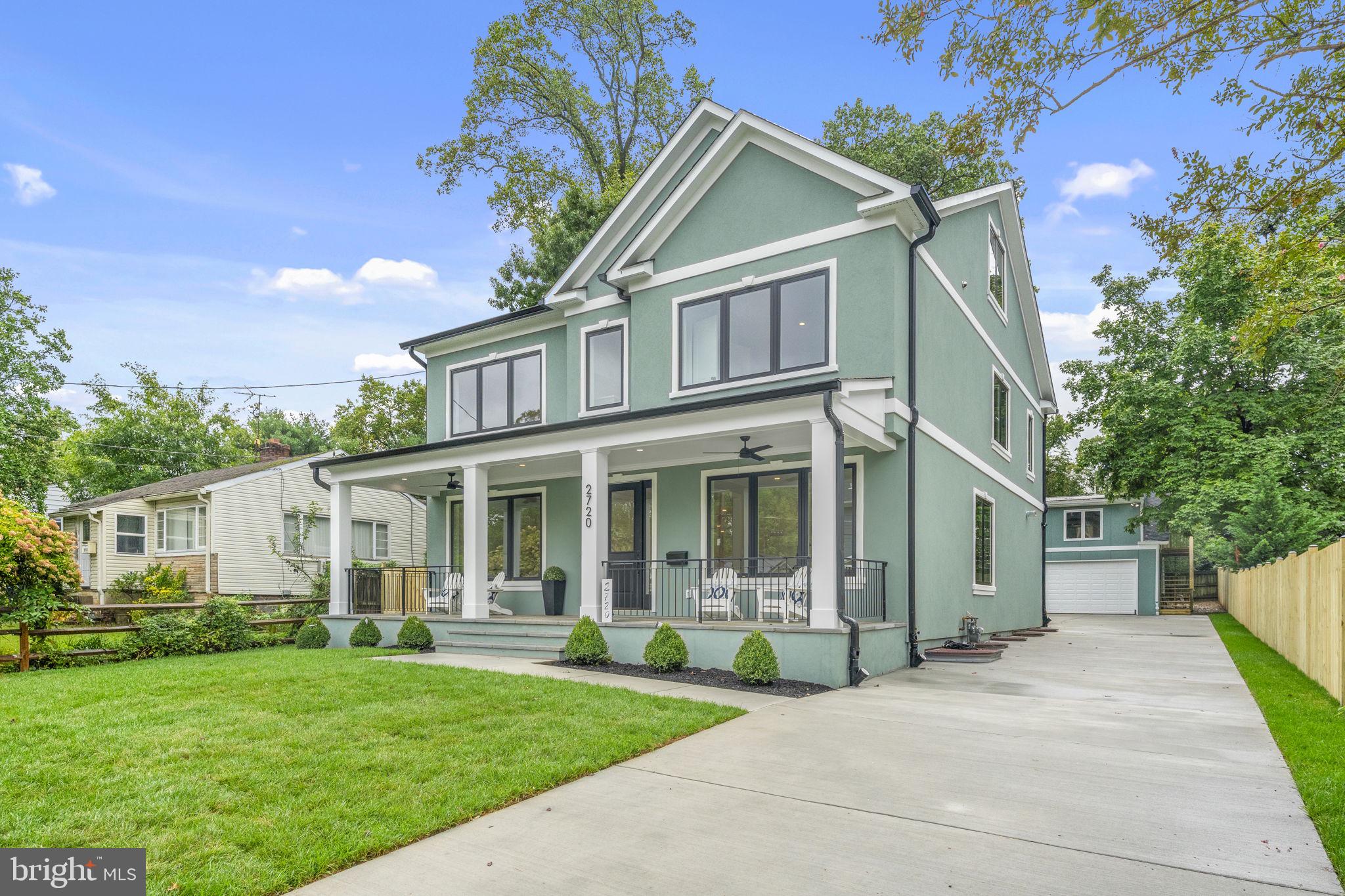 OAKLAND TERRACE - Residential