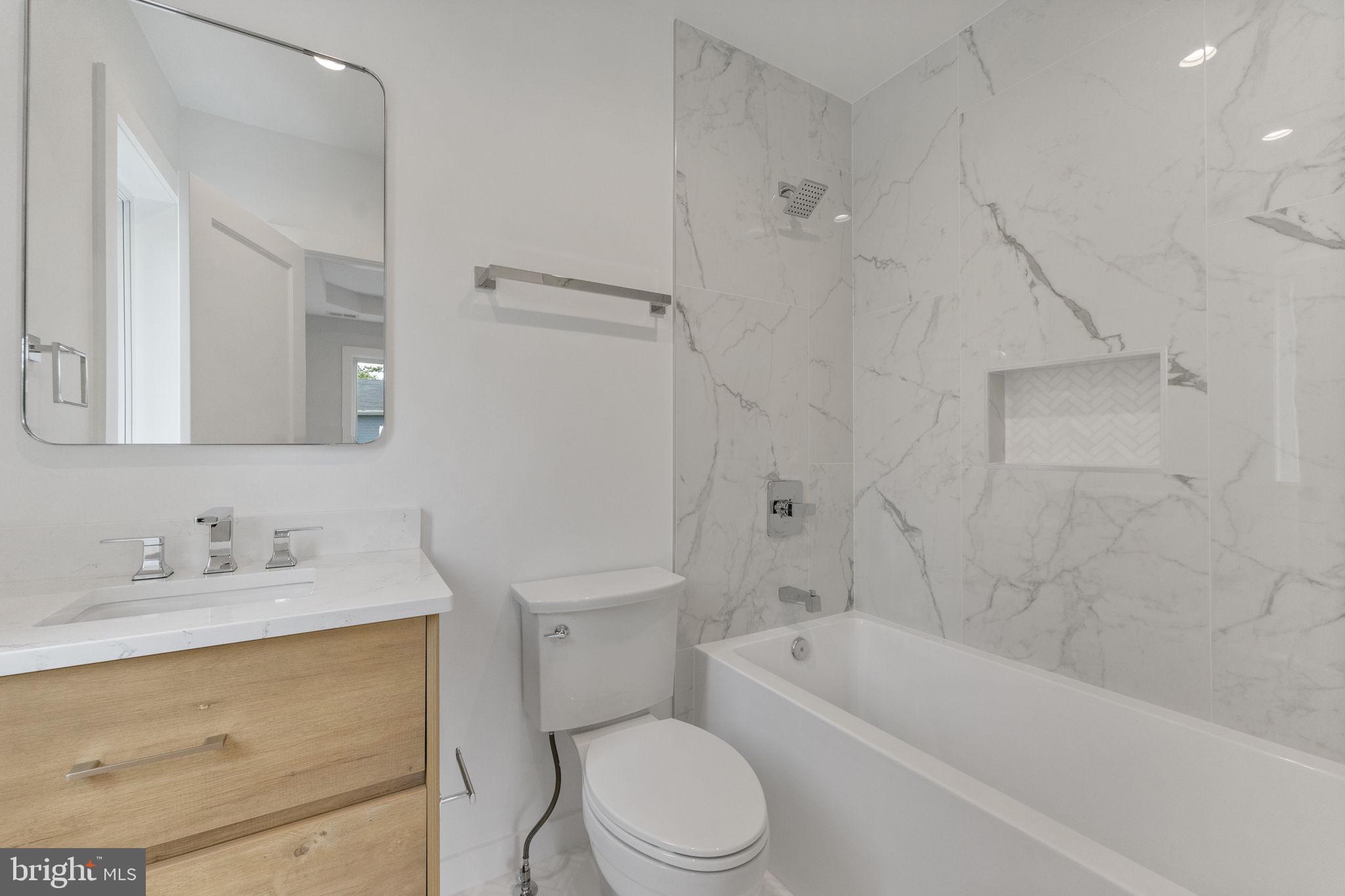 OAKLAND TERRACE - Residential