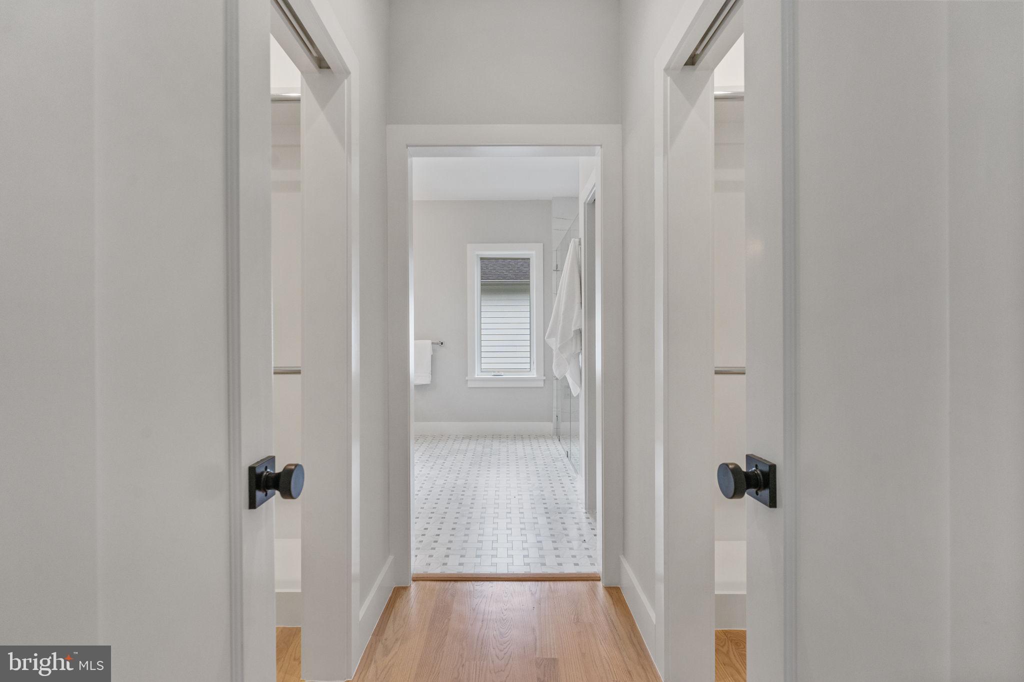 OAKLAND TERRACE - Residential