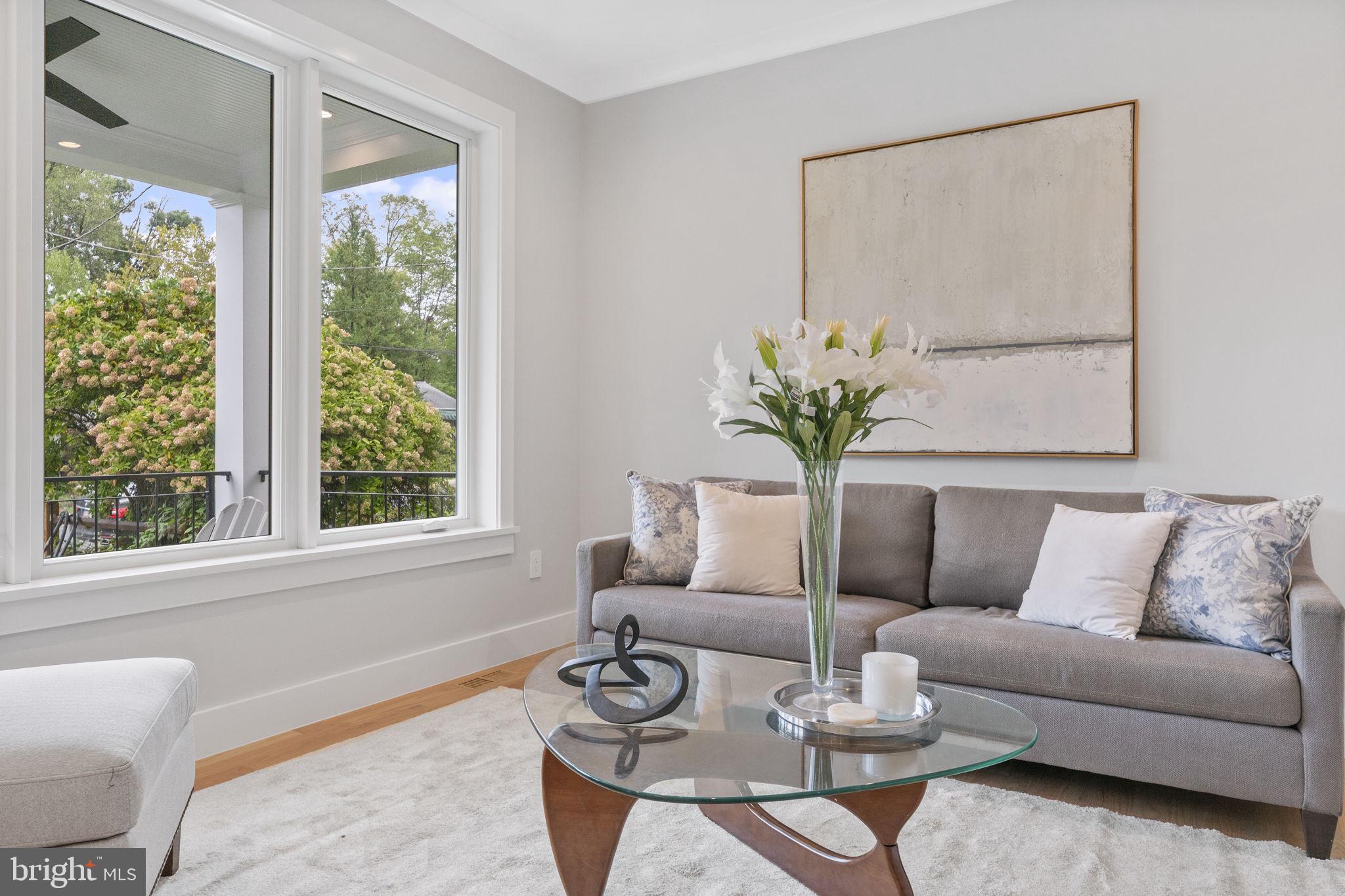 OAKLAND TERRACE - Residential