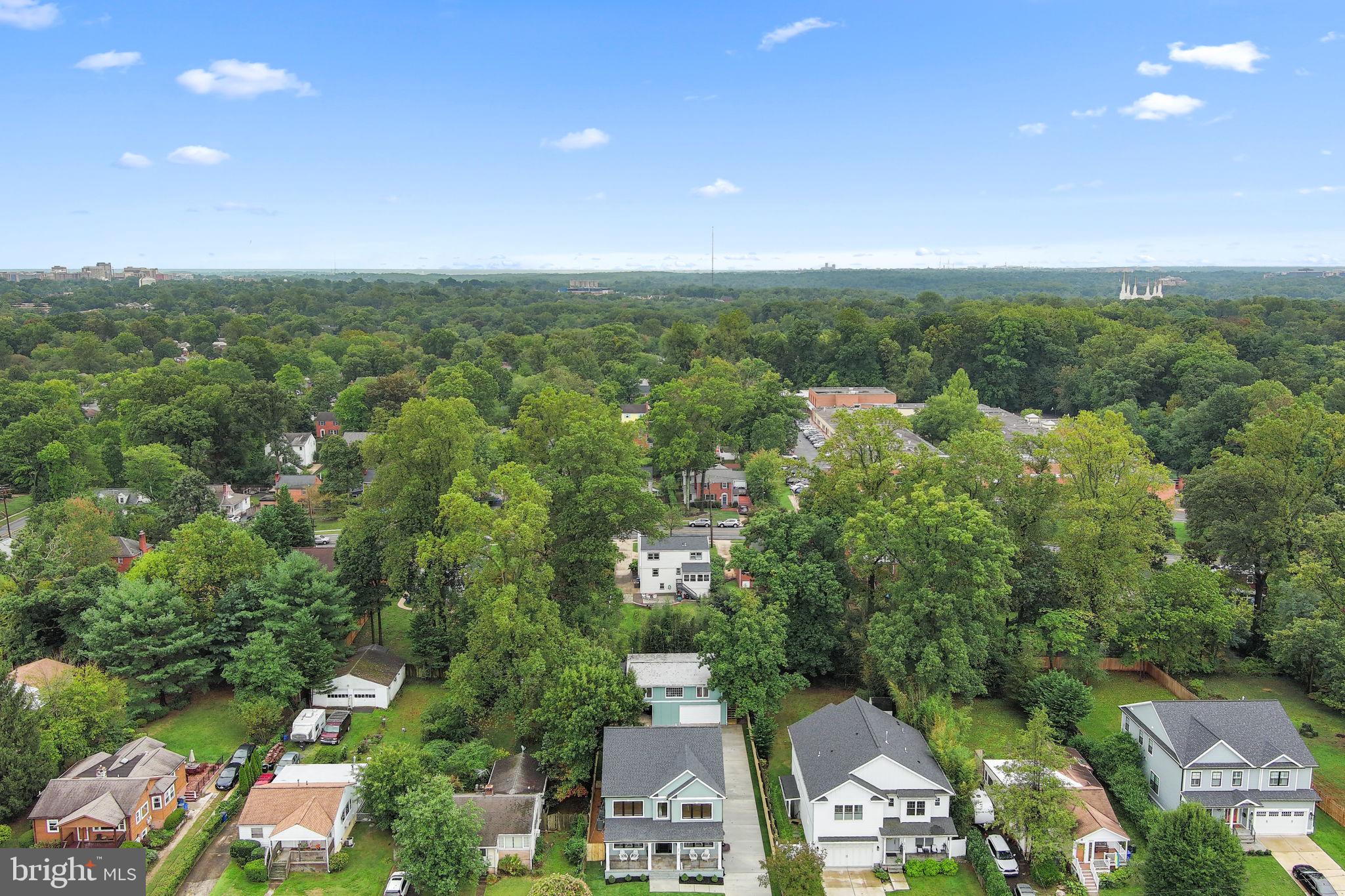 OAKLAND TERRACE - Residential