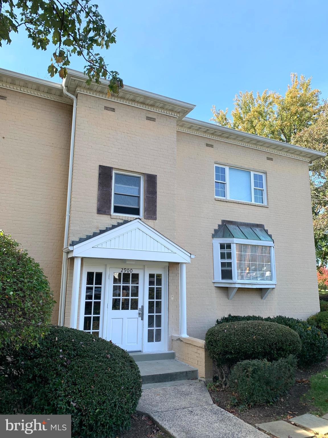 VILLAGE AT FALLS CHURCH - Residential Lease