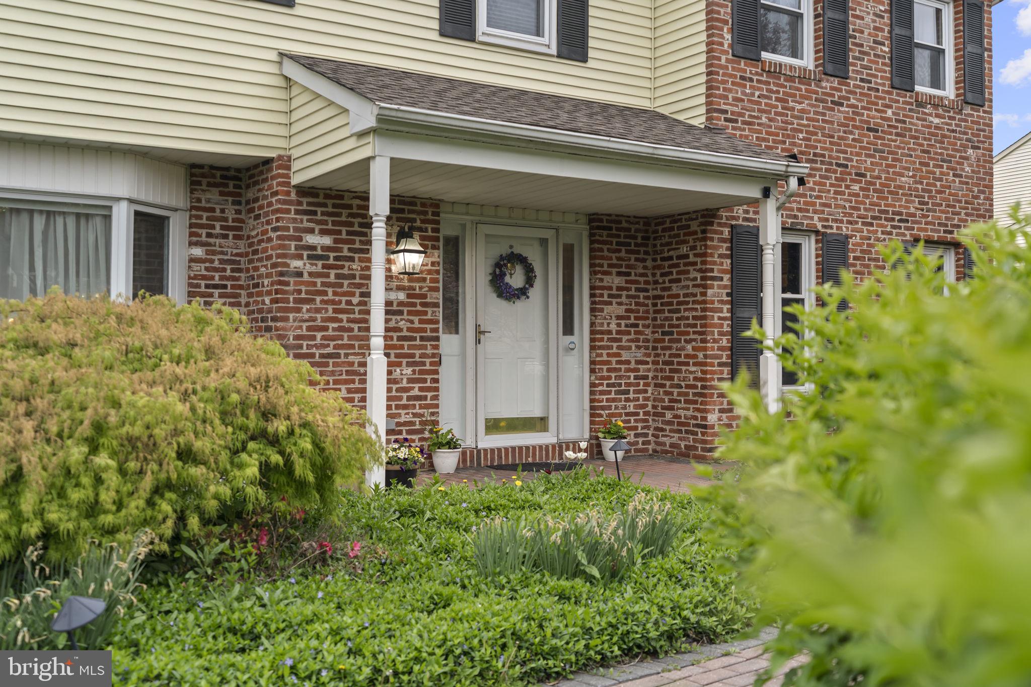 MOUNTAIN VIEW - Residential