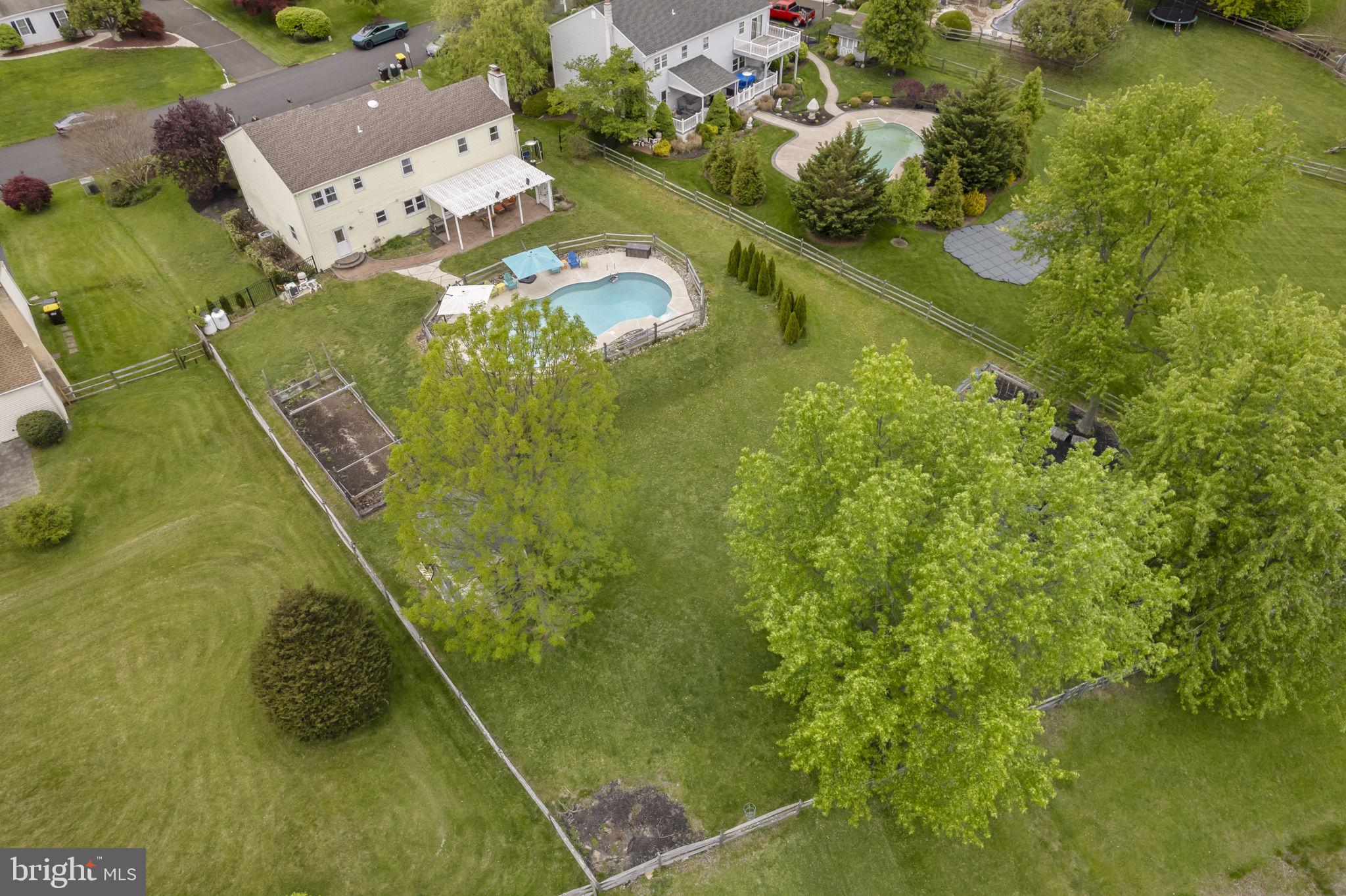 MOUNTAIN VIEW - Residential