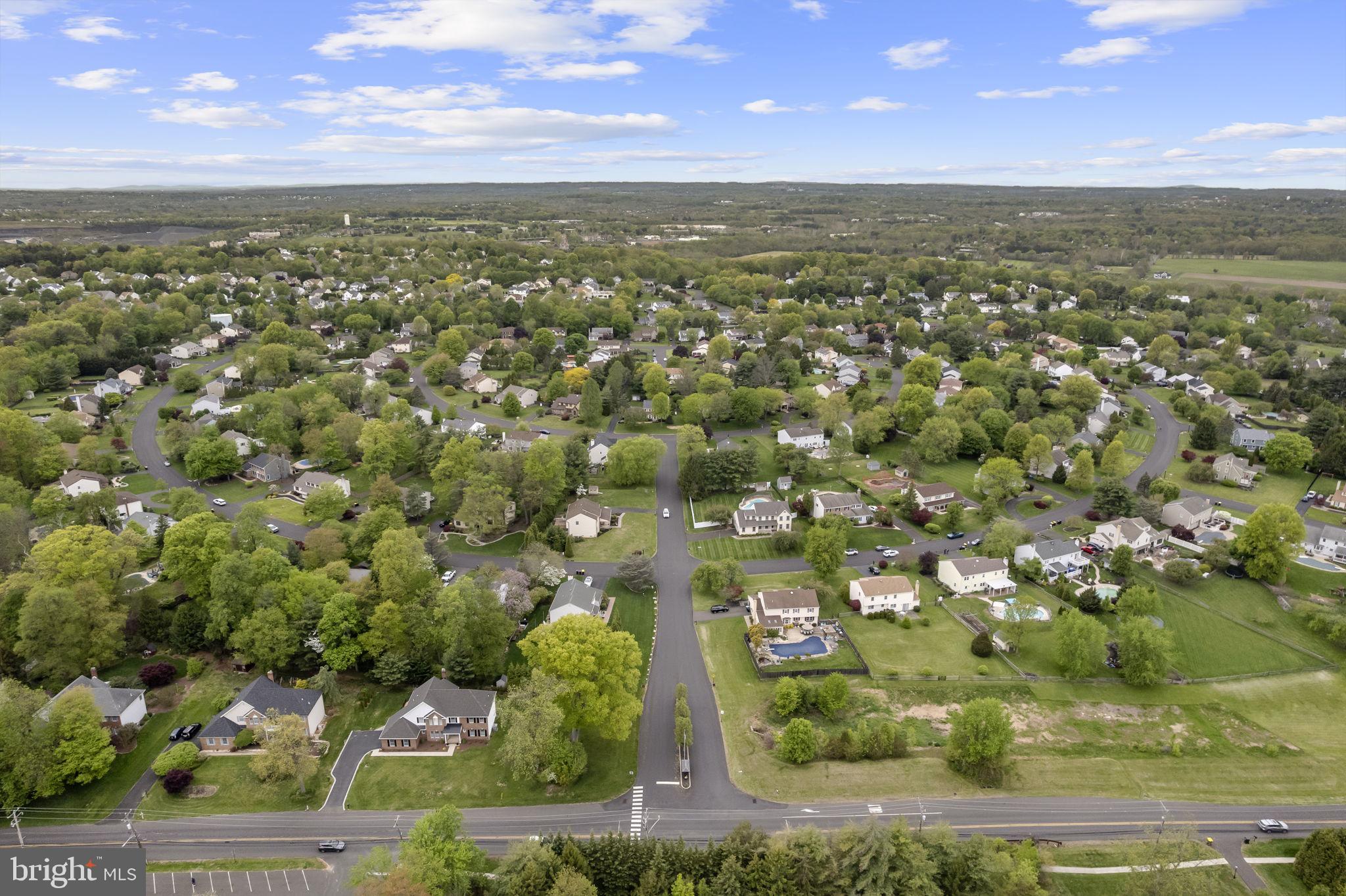 MOUNTAIN VIEW - Residential