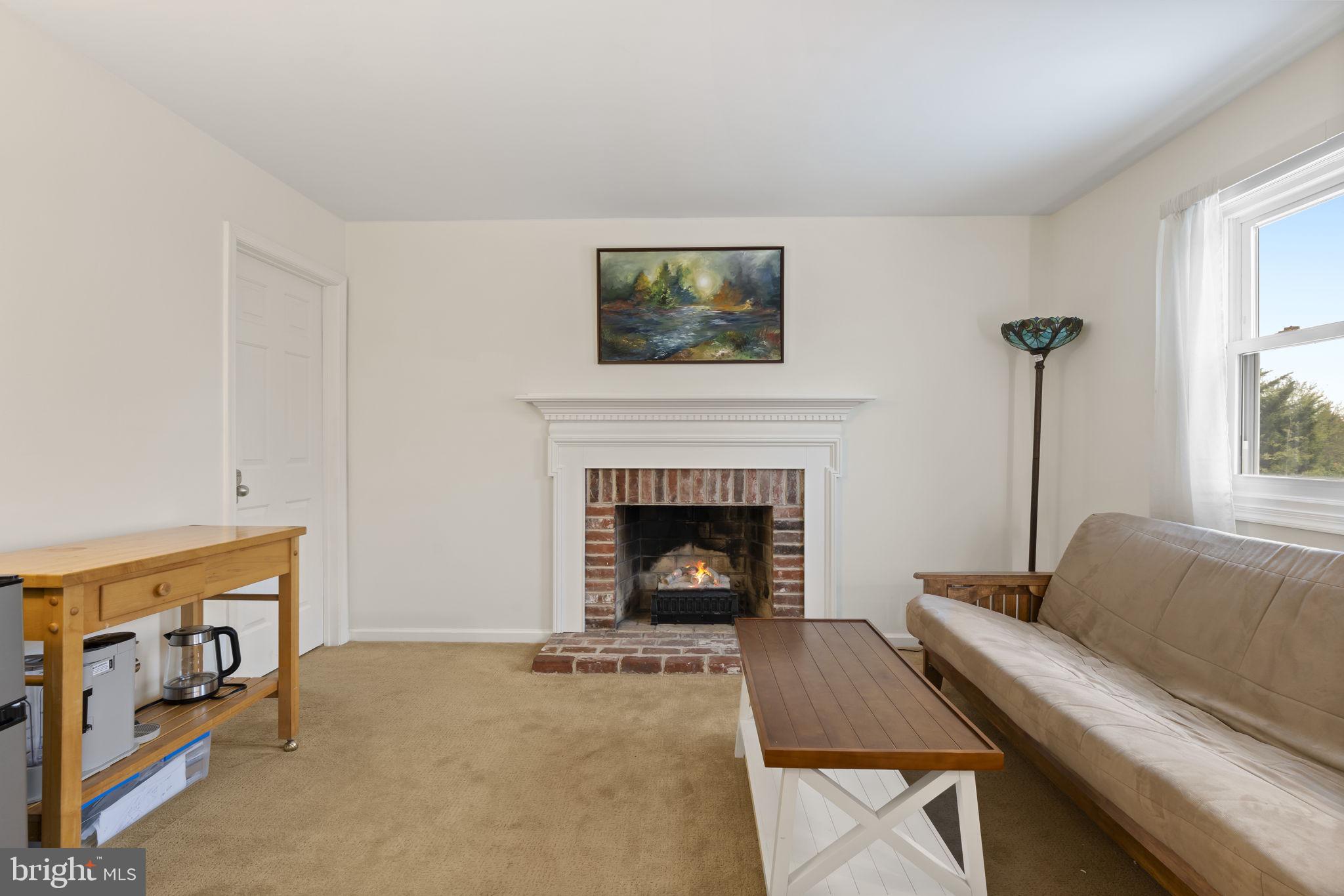 MOUNTAIN VIEW - Residential