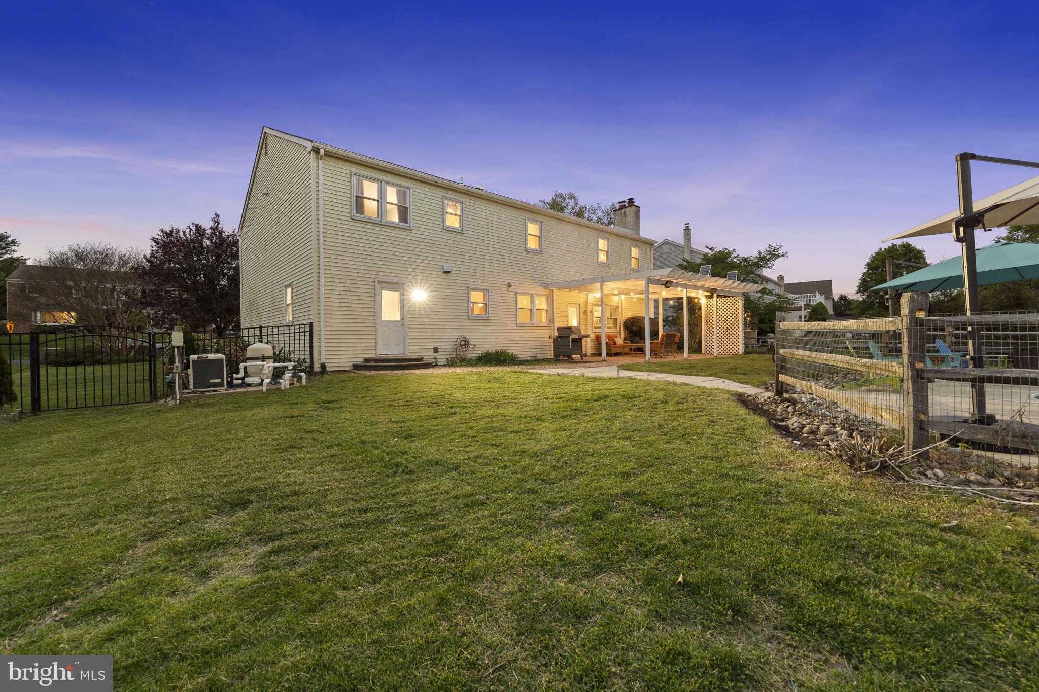MOUNTAIN VIEW - Residential