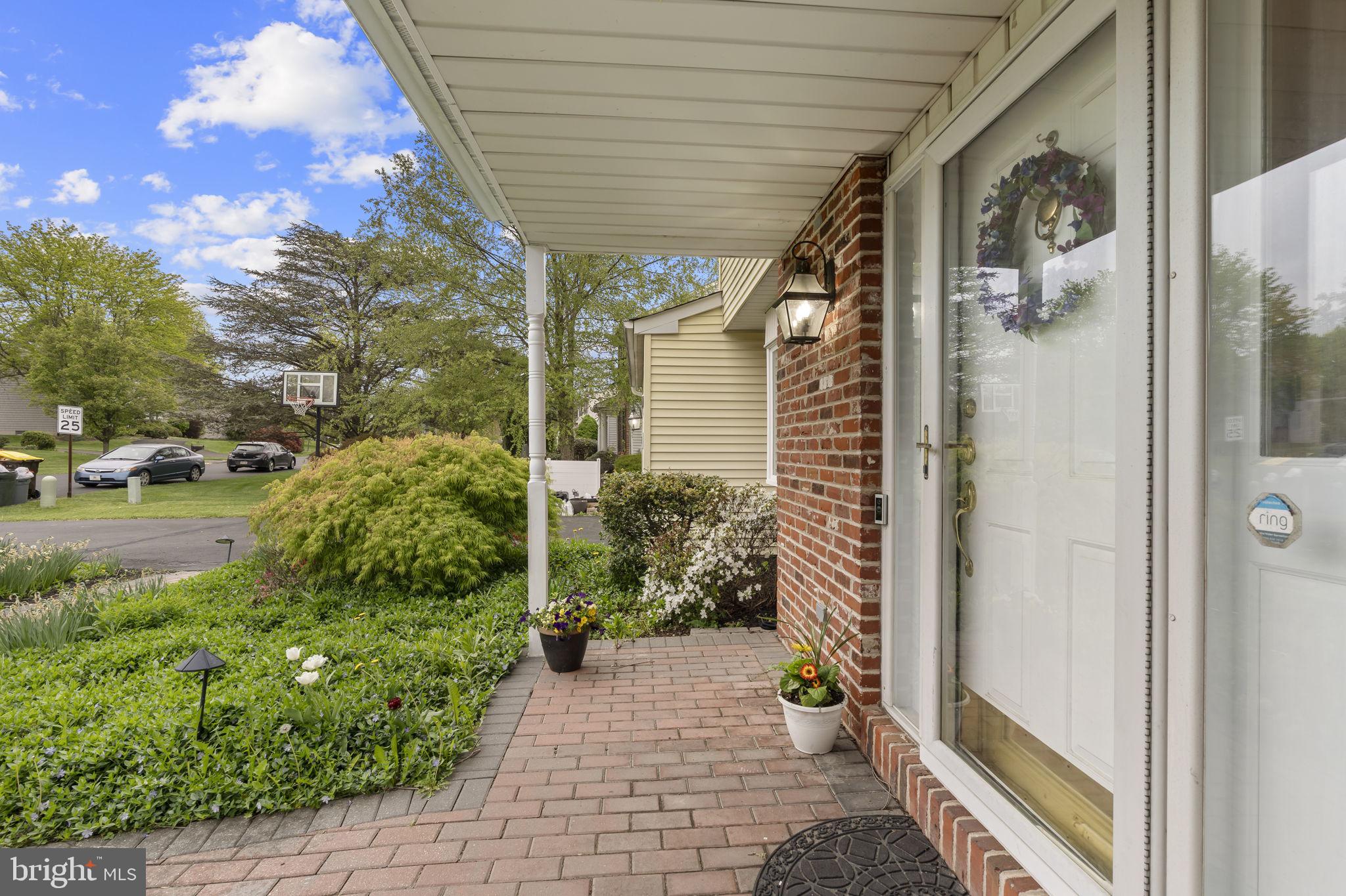 MOUNTAIN VIEW - Residential