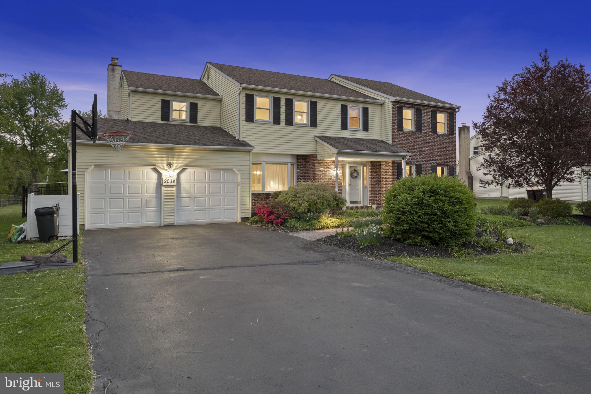 2034 BUCKINGHAM DRIVE